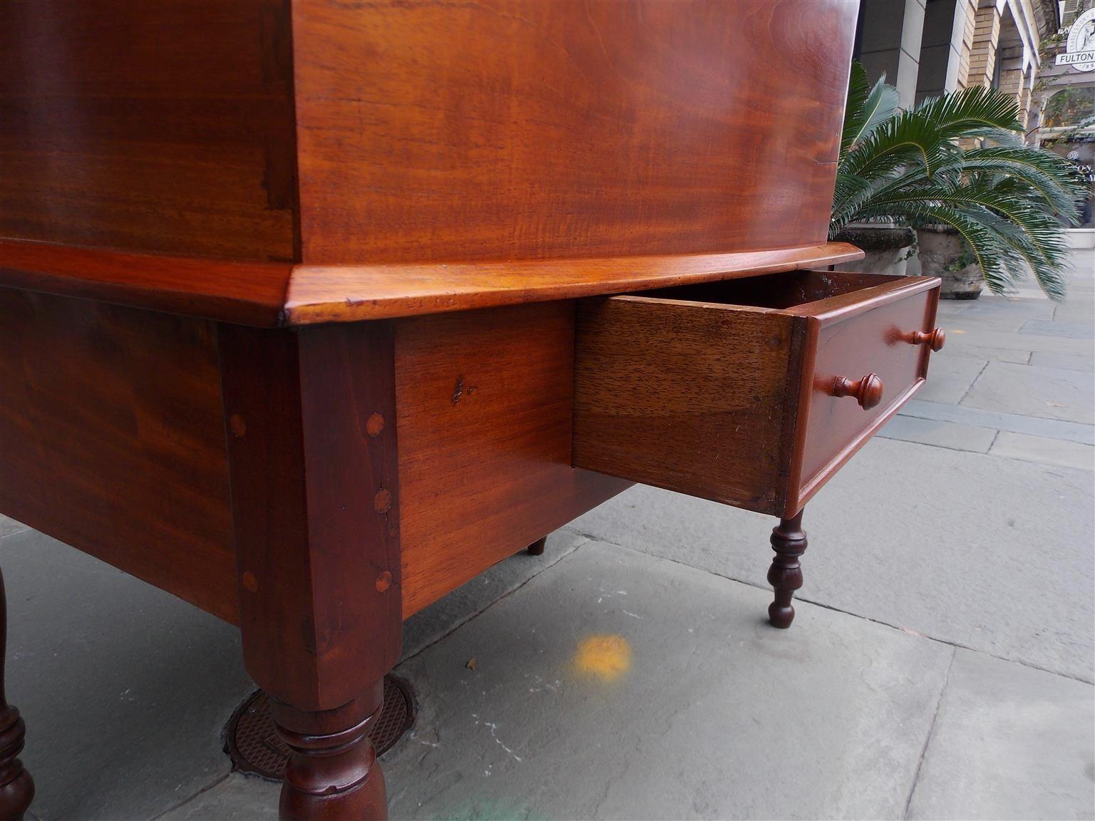 American Federal Mahogany and Spanish Cedra Sugar Chest on Stand, Circa 1820 For Sale 1