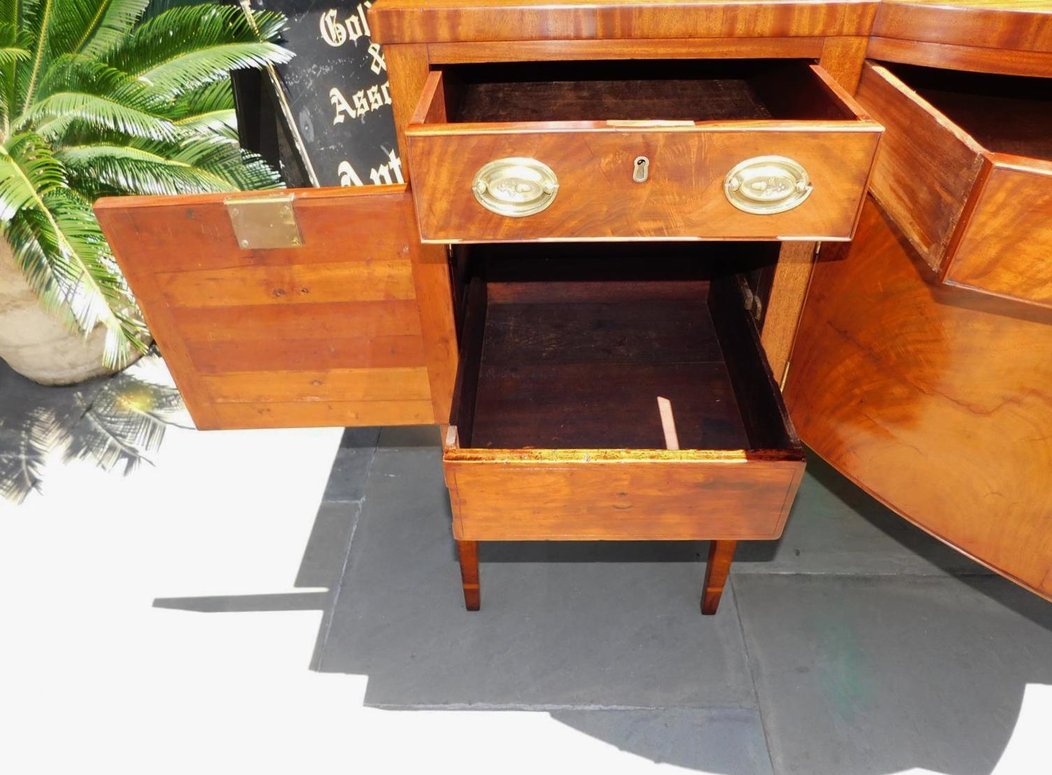 American Federal Mahogany Bow Front Sideboard with Tapered Cuffed Legs, C. 1810 For Sale 5