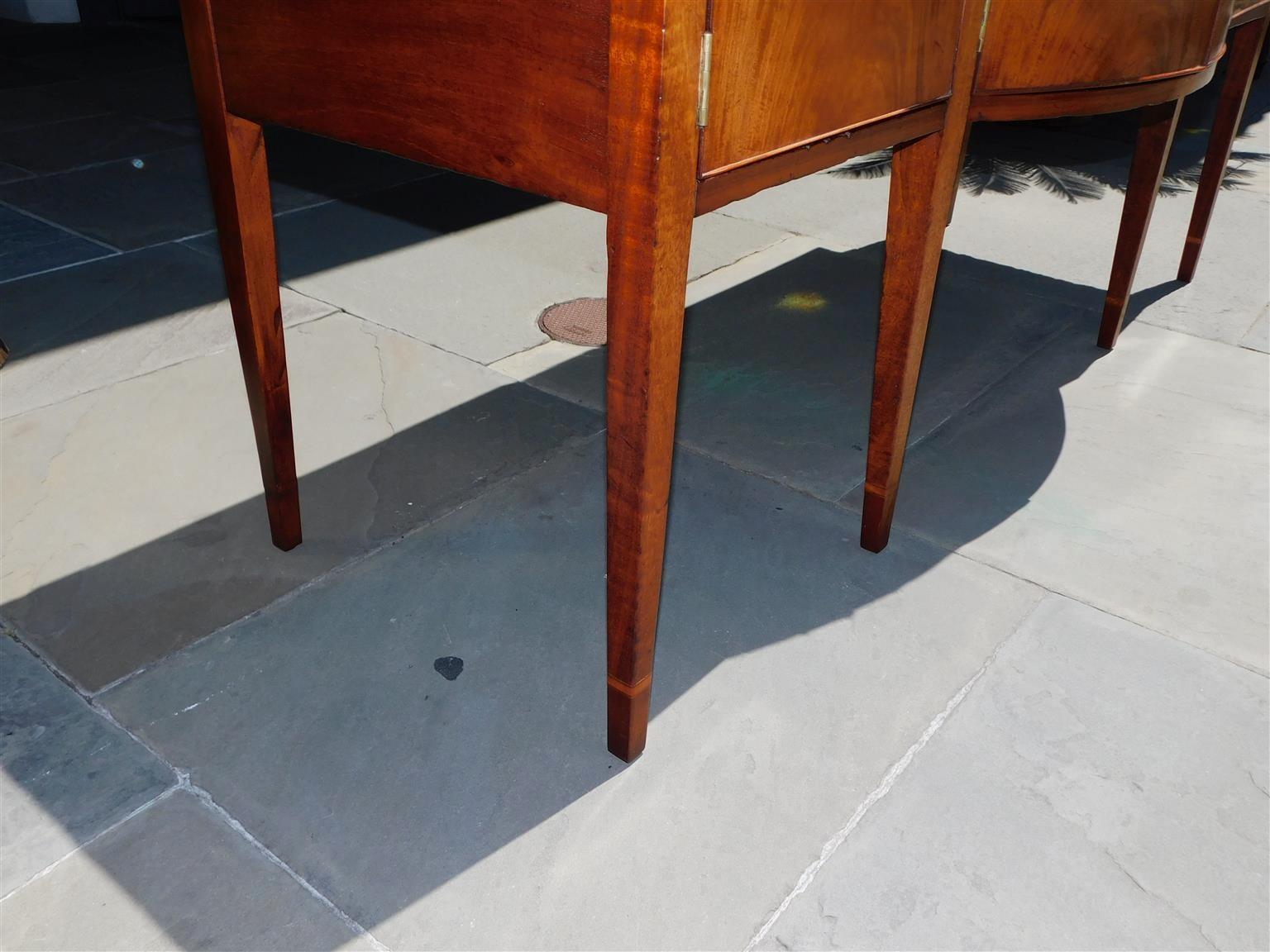 American Federal Mahogany Bow Front Sideboard with Tapered Cuffed Legs, C. 1810 For Sale 2