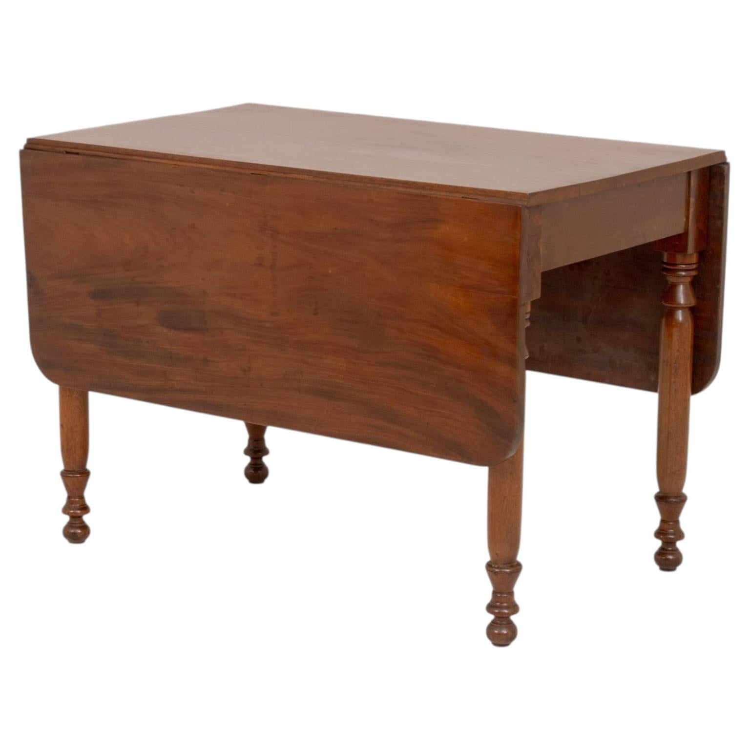 American Federal Mahogany Drop Leaf Table