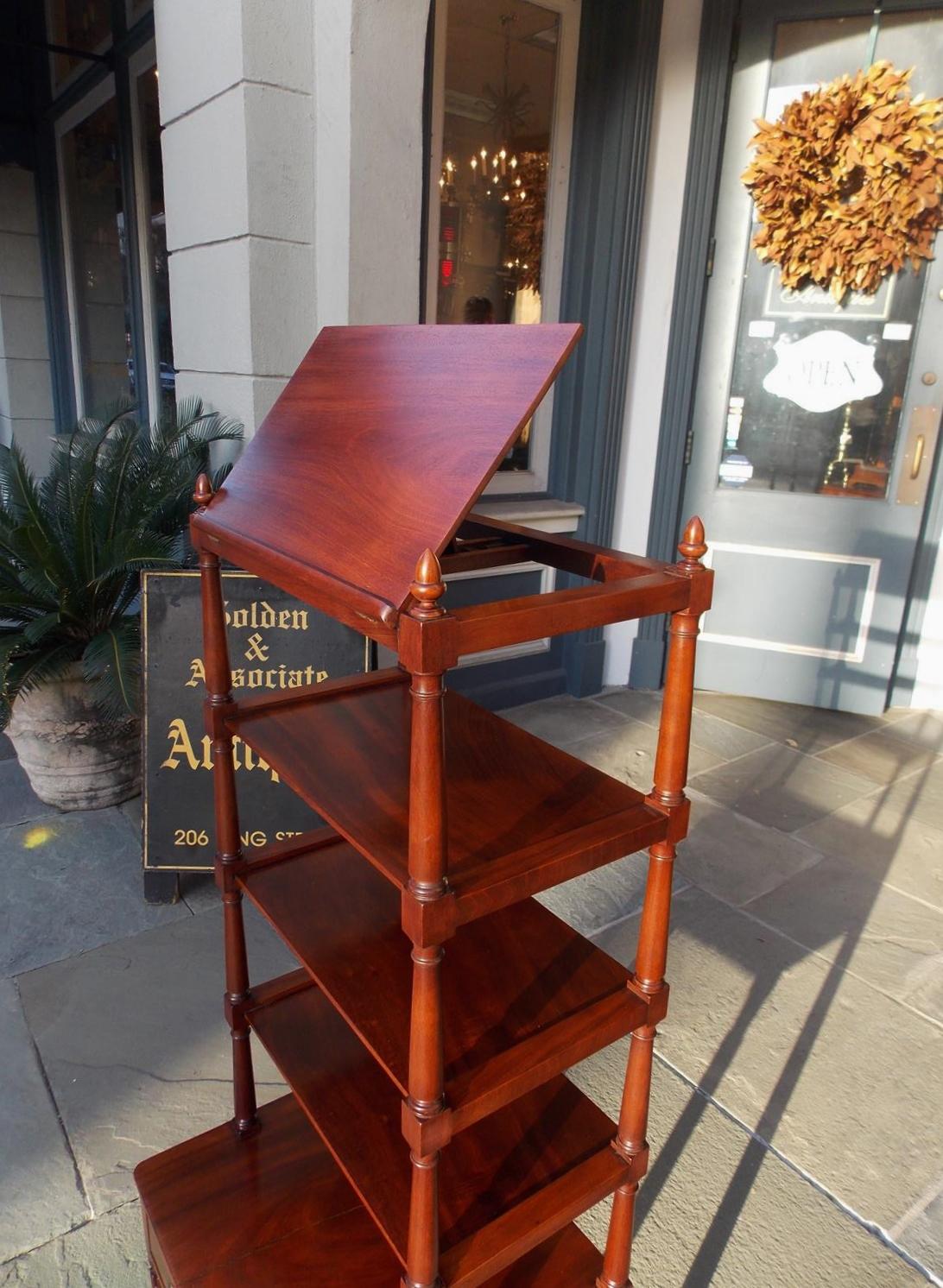 American Federal Mahogany Hinged Five-Tiered One-Drawer Étagère, Balt. C. 1810 In Excellent Condition In Hollywood, SC