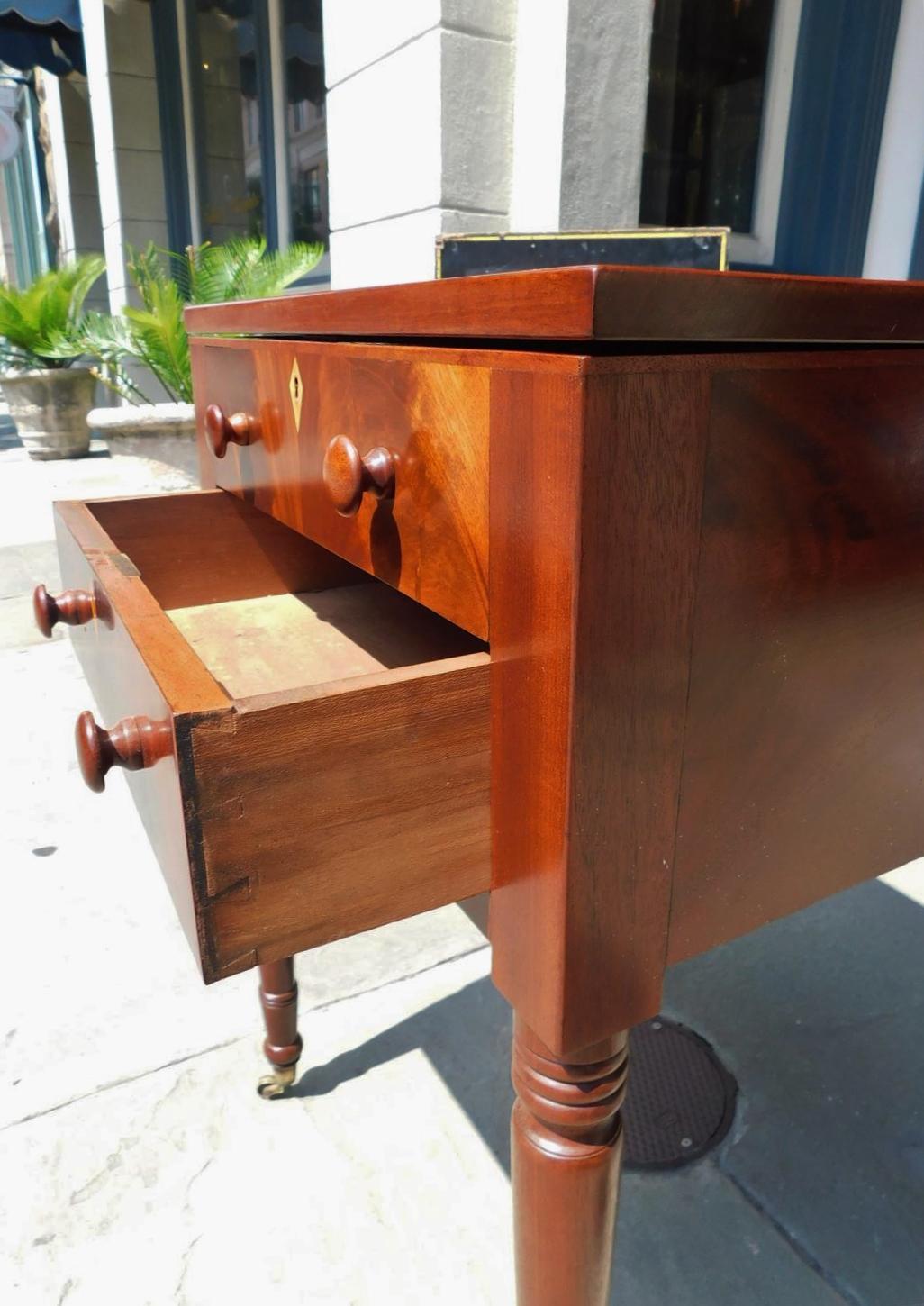 American Federal Mahogany Side Table with Fitted Interior Desk on Casters, 1820  For Sale 5