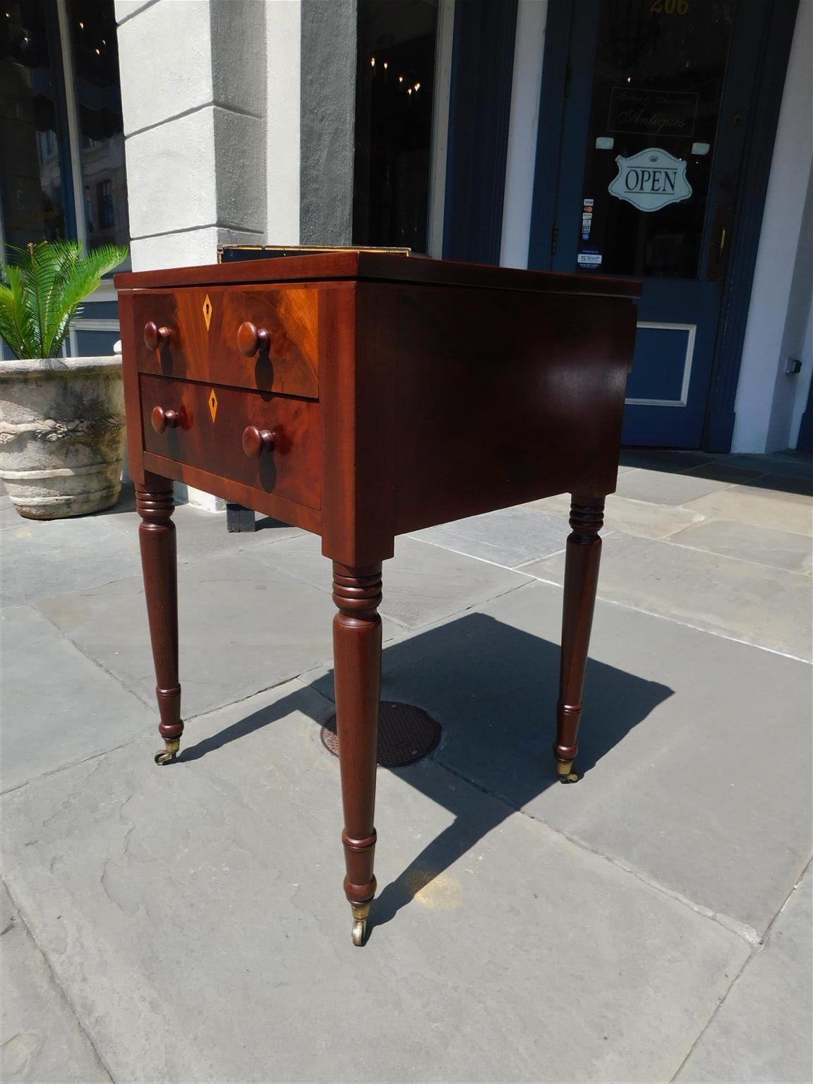 American Federal Mahogany Side Table with Fitted Interior Desk on Casters, 1820  For Sale 6