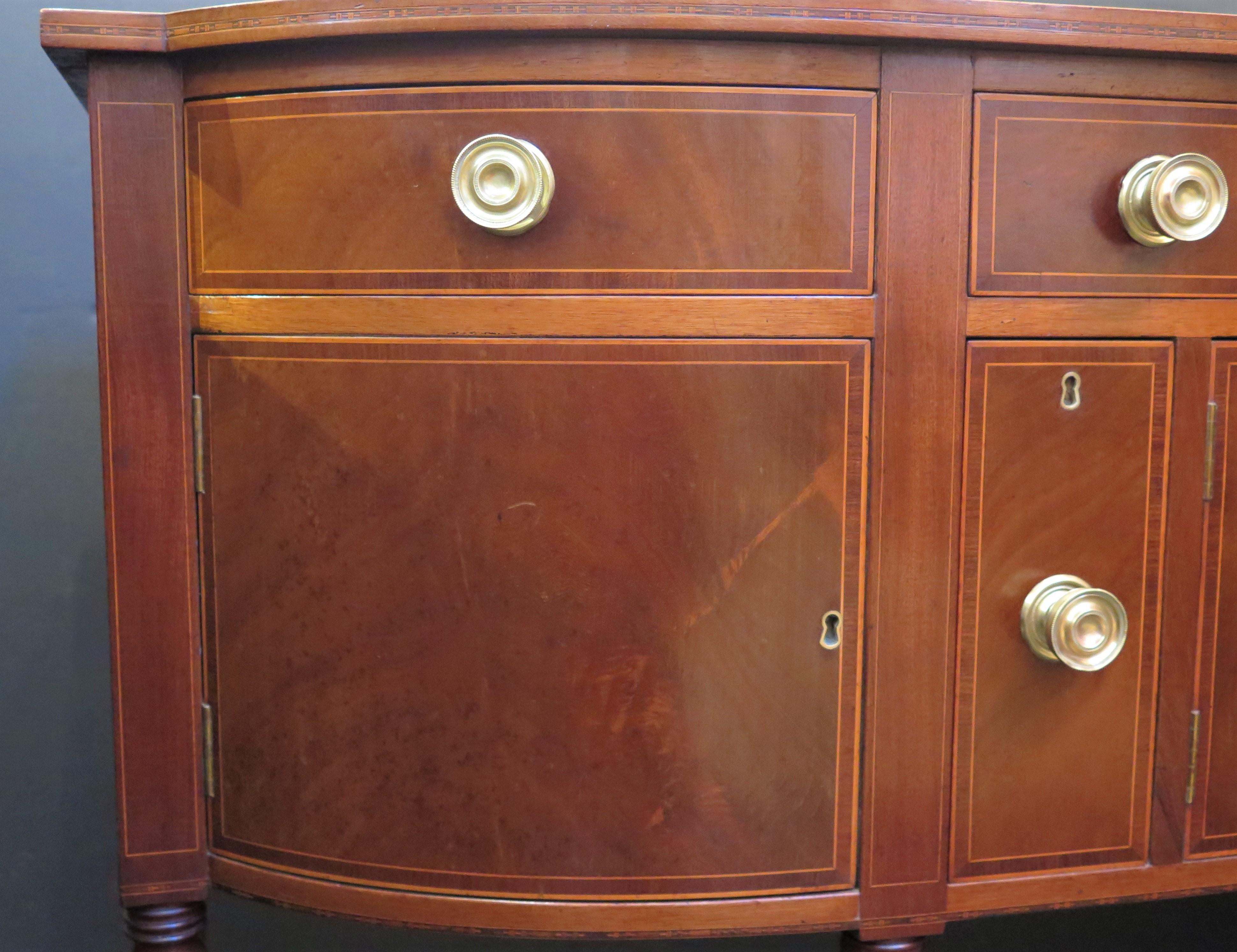 American Federal Mahogany Sideboard  For Sale 2