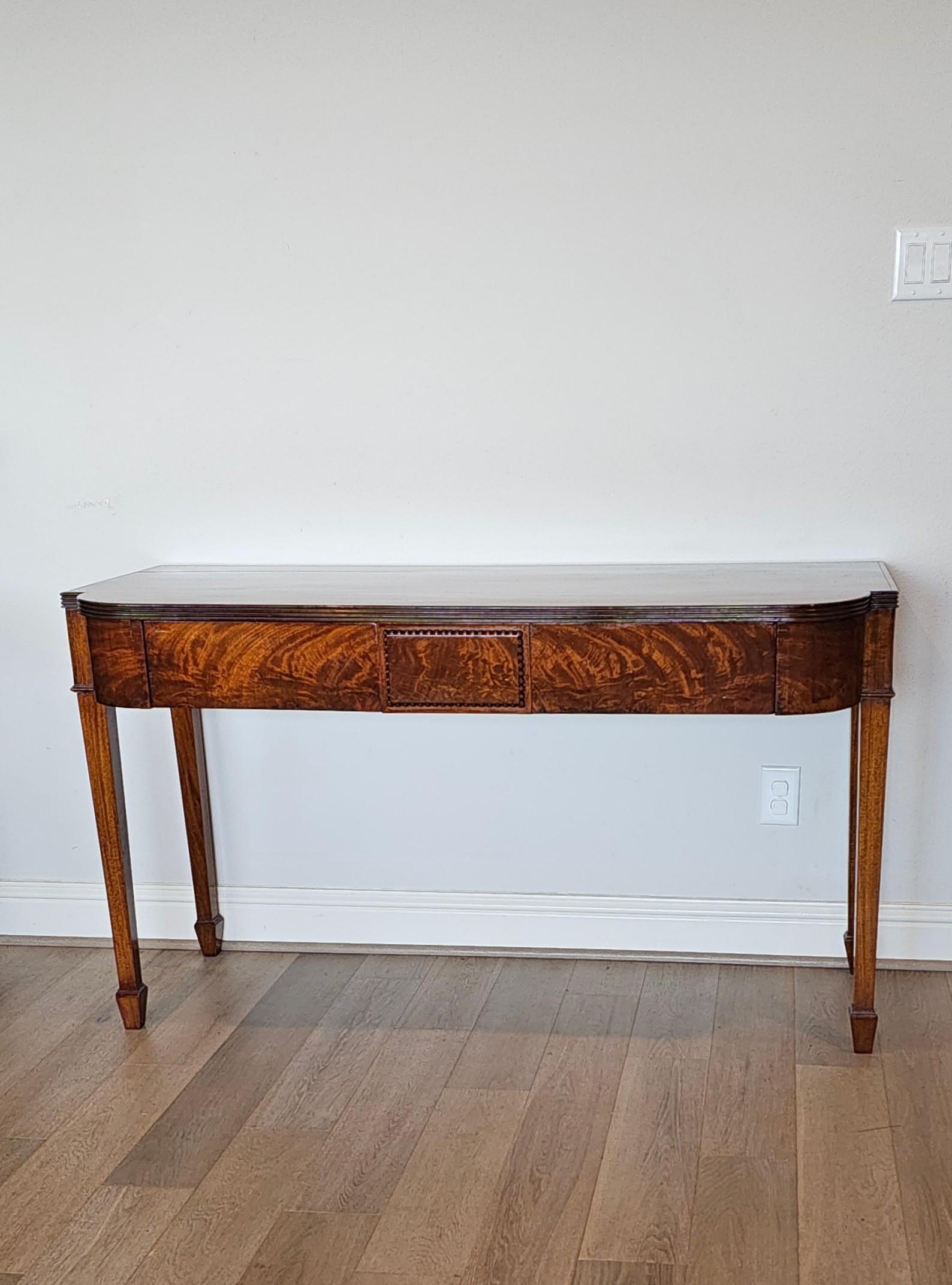 American Federal Period Flame Mahogany Serving Table Early 19th Century  In Fair Condition In Forney, TX