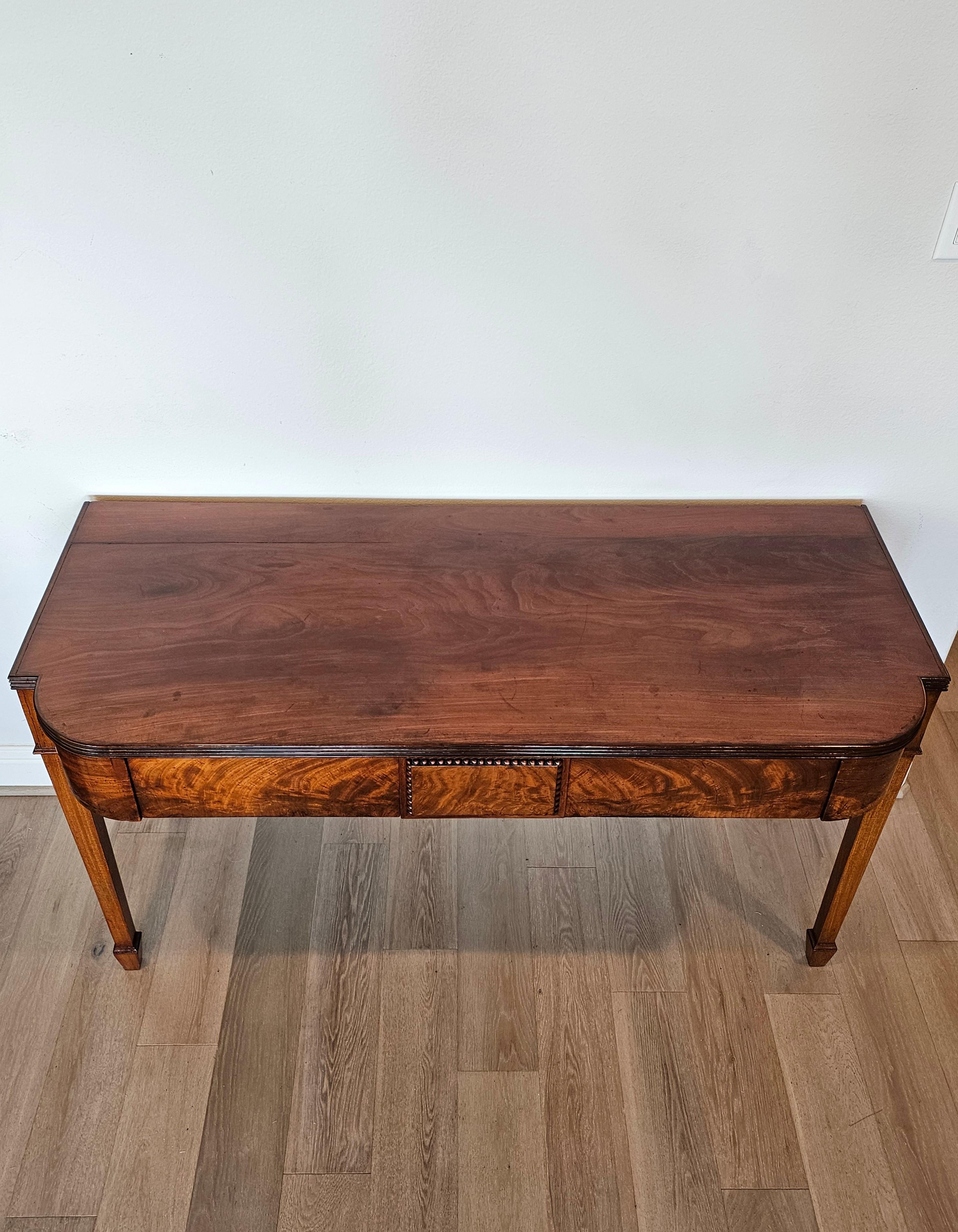 American Federal Period Flame Mahogany Serving Table Early 19th Century  2