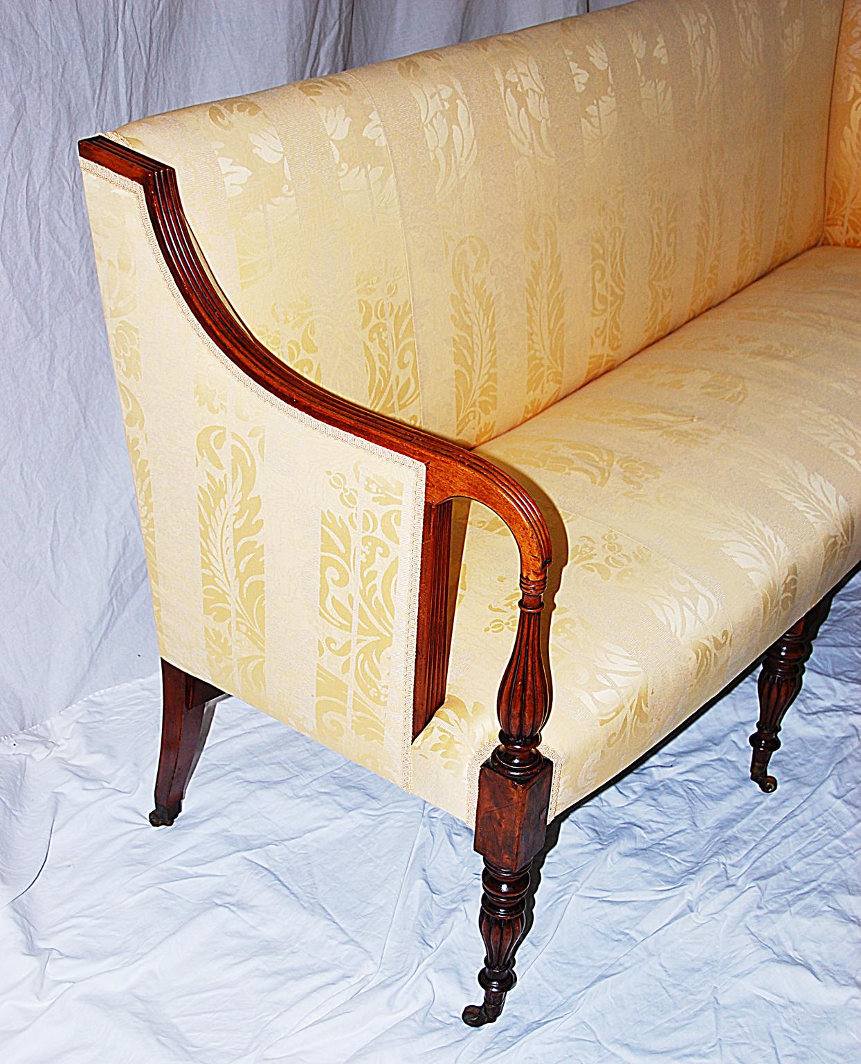 American Federal Period Sheraton Mahogany Carved Sofa In Good Condition In Wells, ME
