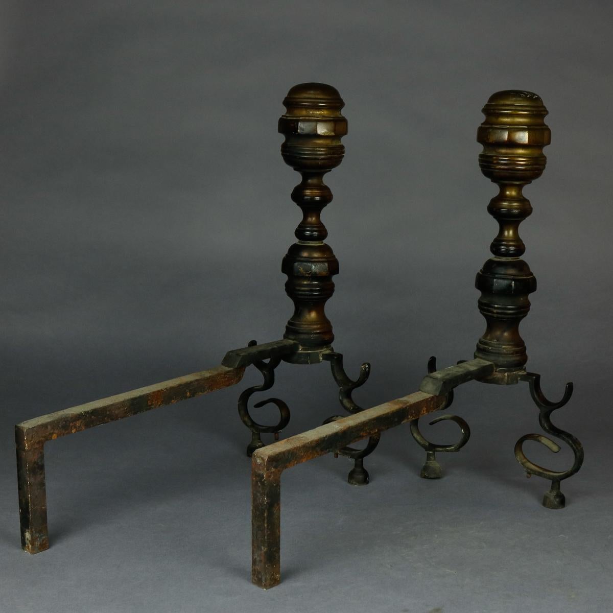 American Federal Philadelphia Style Brass Beehive Fireplace Andirons, circa 1850 In Good Condition In Big Flats, NY