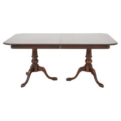 American Federal Style Extending Dining Table