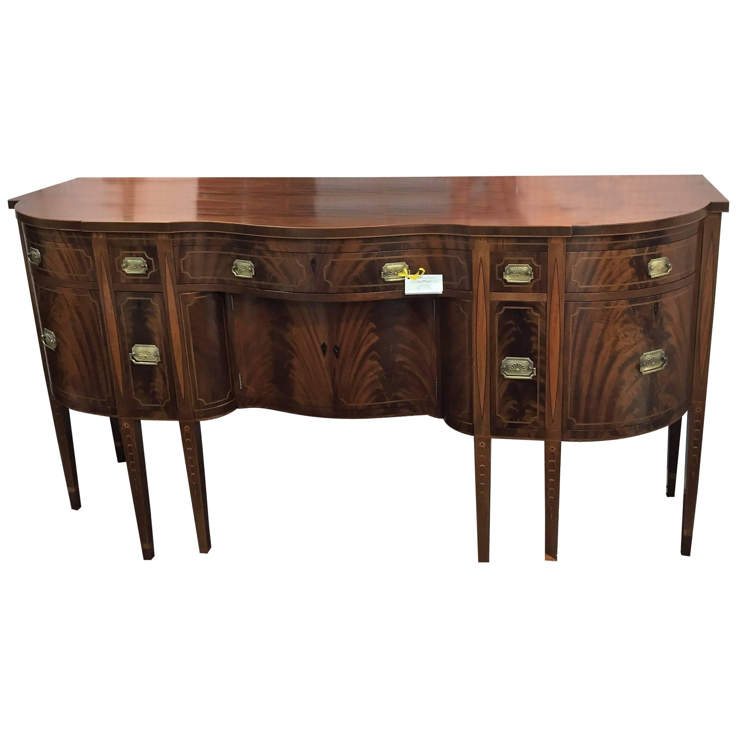 American Federal Style Sideboard in Mahogany with Inlay For Sale