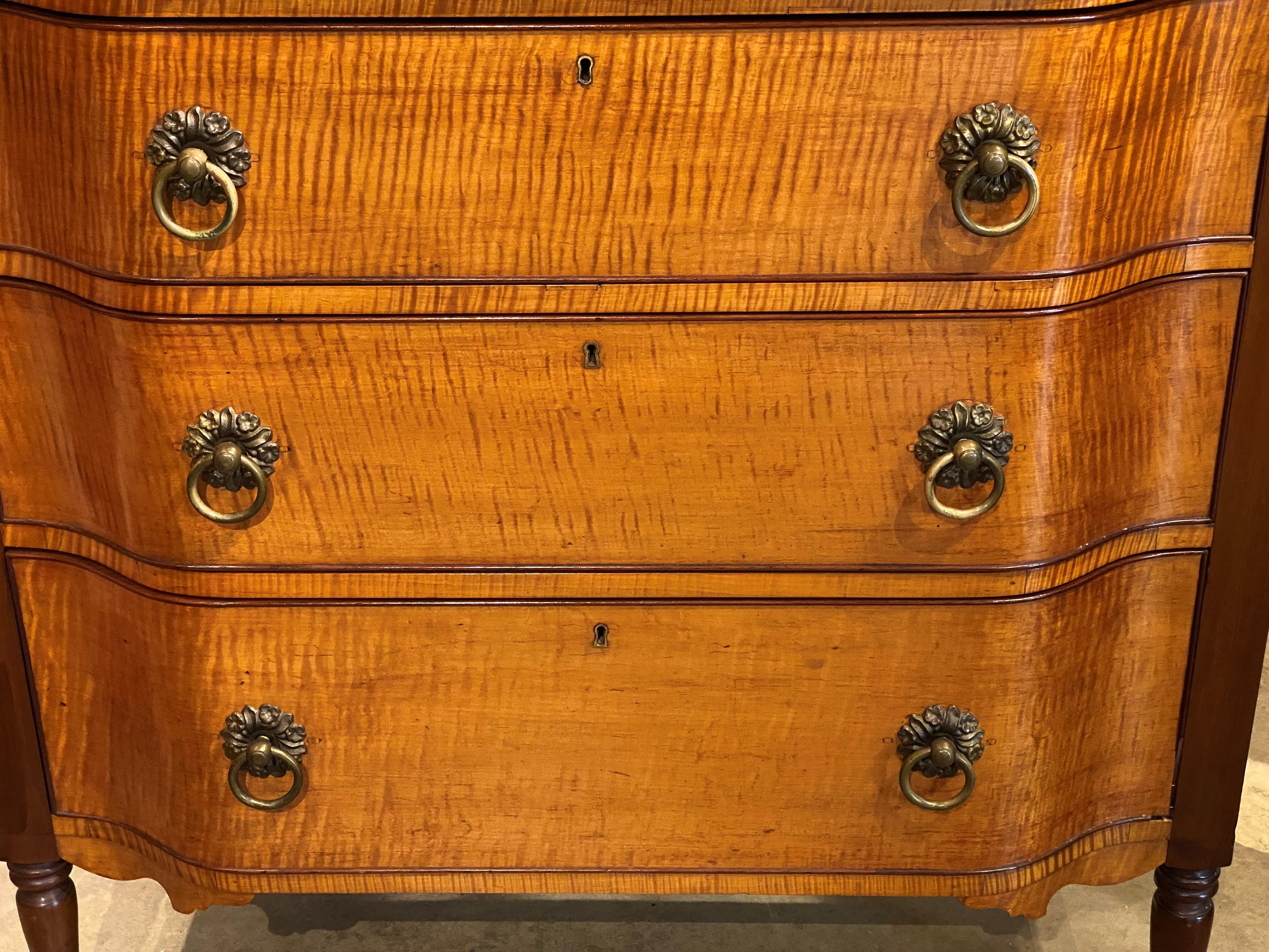 Hand-Carved American Federal Tiger Maple and Cherry Three Drawer Chest of Rare Form