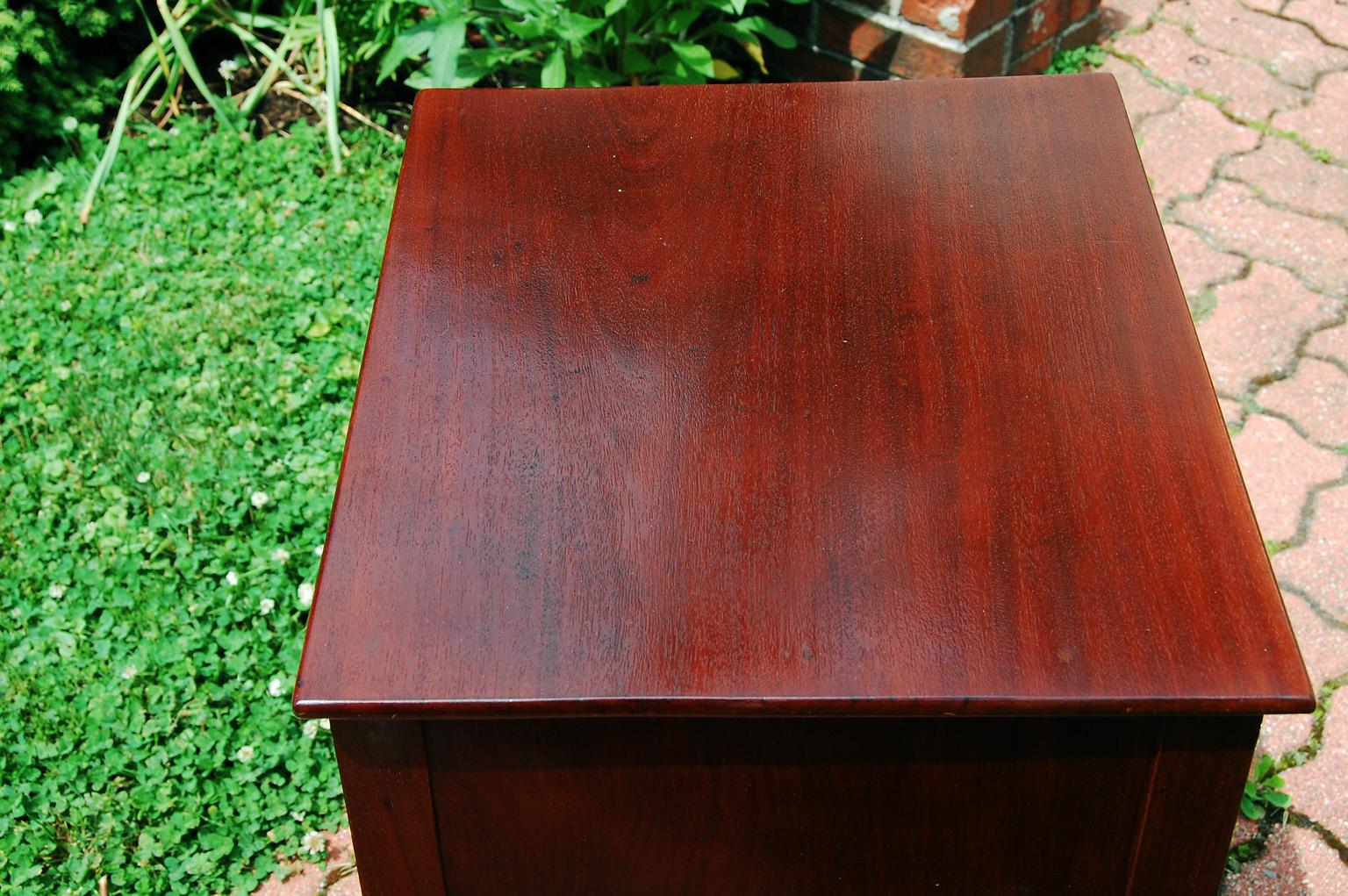 American Federal Two Drawer Mahogany Worktable with Slim Turned Tapered Legs 1