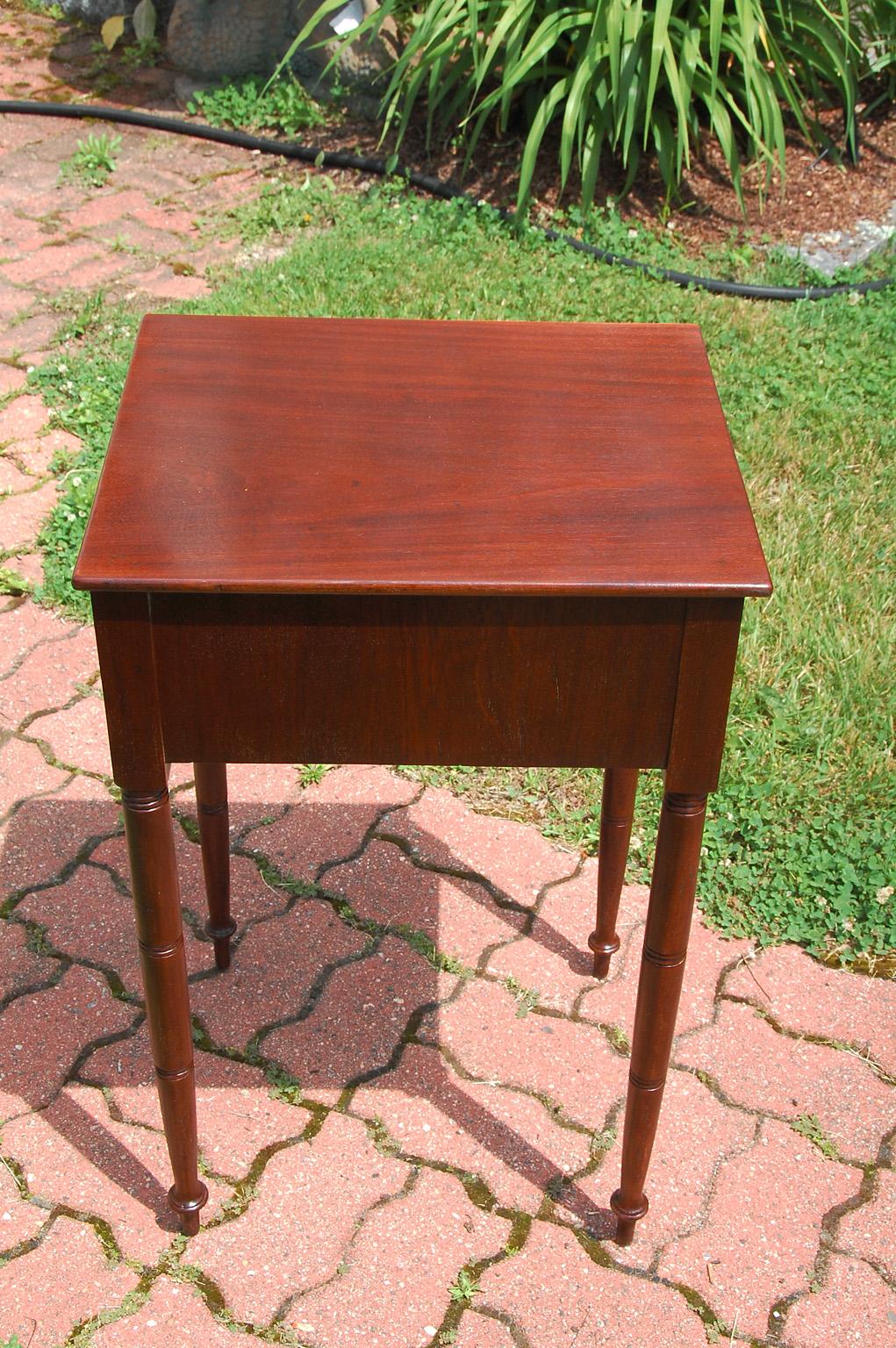 American Federal Two Drawer Mahogany Worktable with Slim Turned Tapered Legs 2