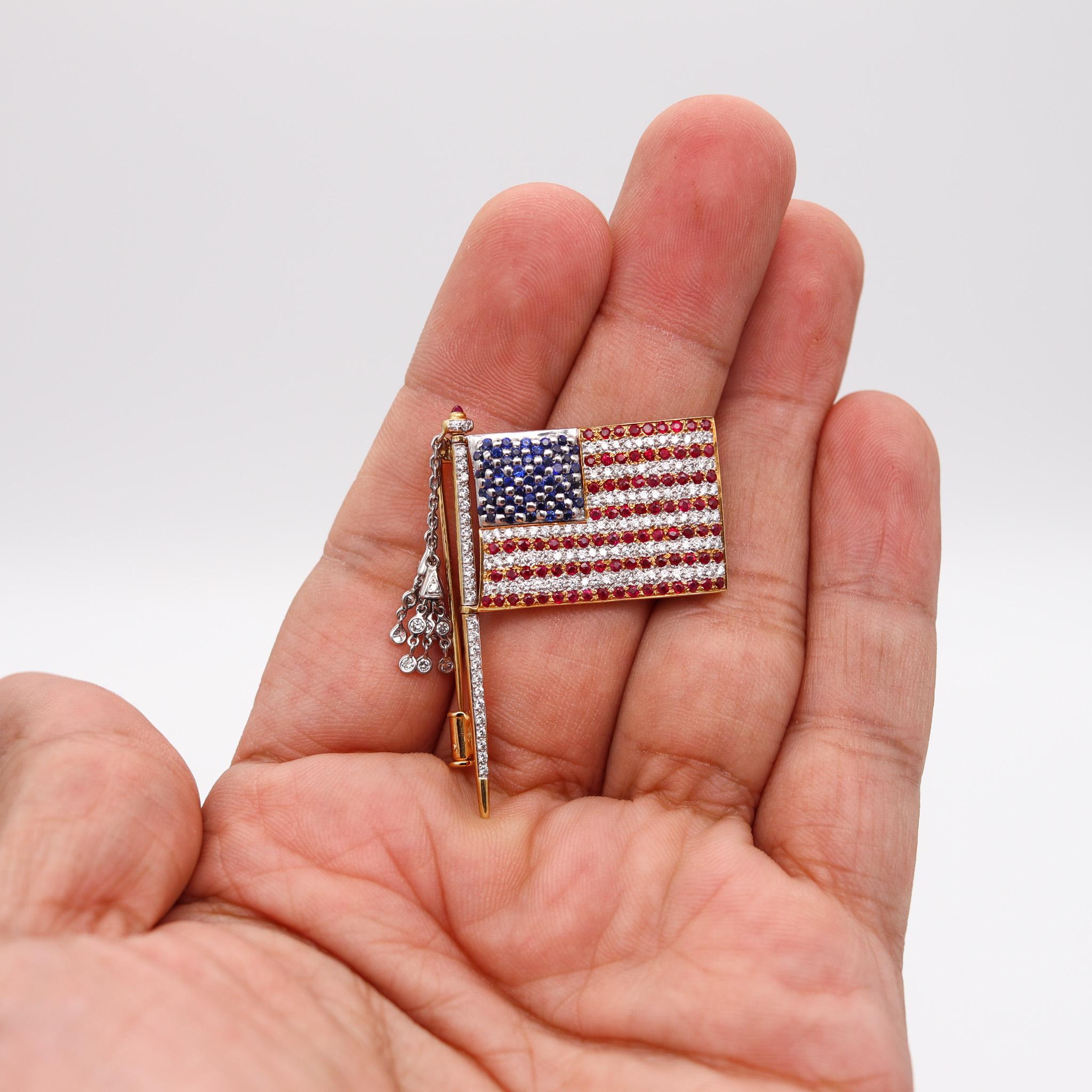 Women's or Men's American Flag 1950 Brooch in 18kt Gold with 3.76ctw in Diamonds and Gemstones