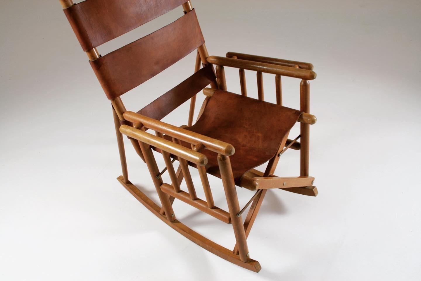 20th Century American Foldable Wood and Leather Rocking Chair, 1960s