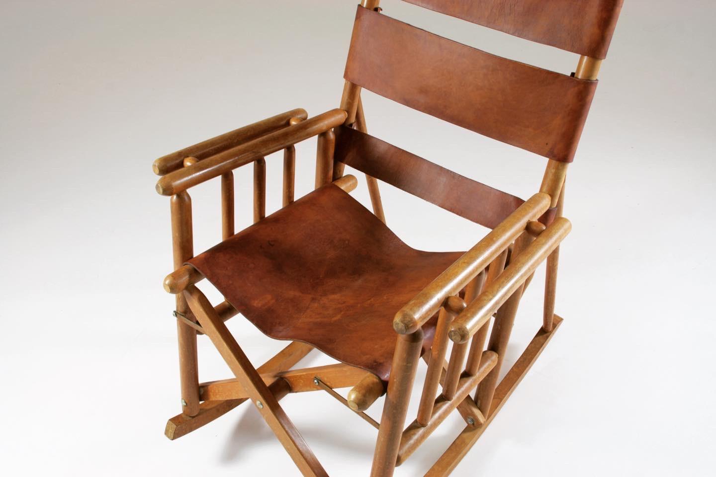 American Foldable Wood and Leather Rocking Chair, 1960s 3