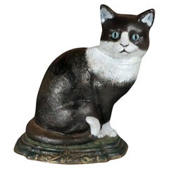 Vintage American Folk Art Door Stop in the Form of a Sitting Cat, Early 20th Century