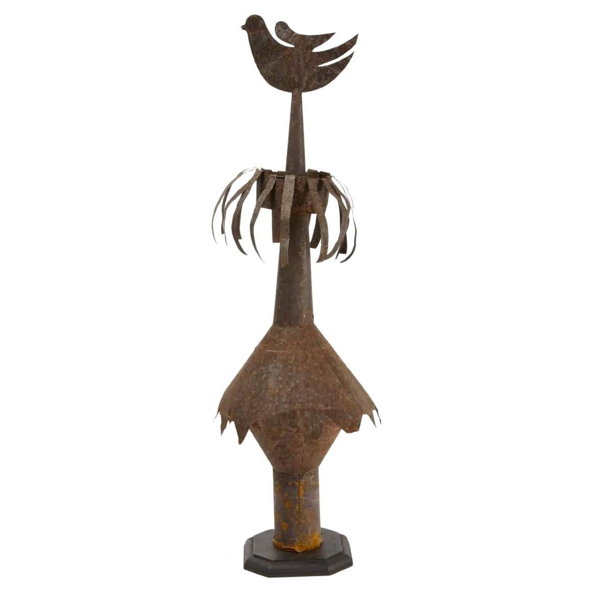 American Folk-Art Finial with Dove For Sale