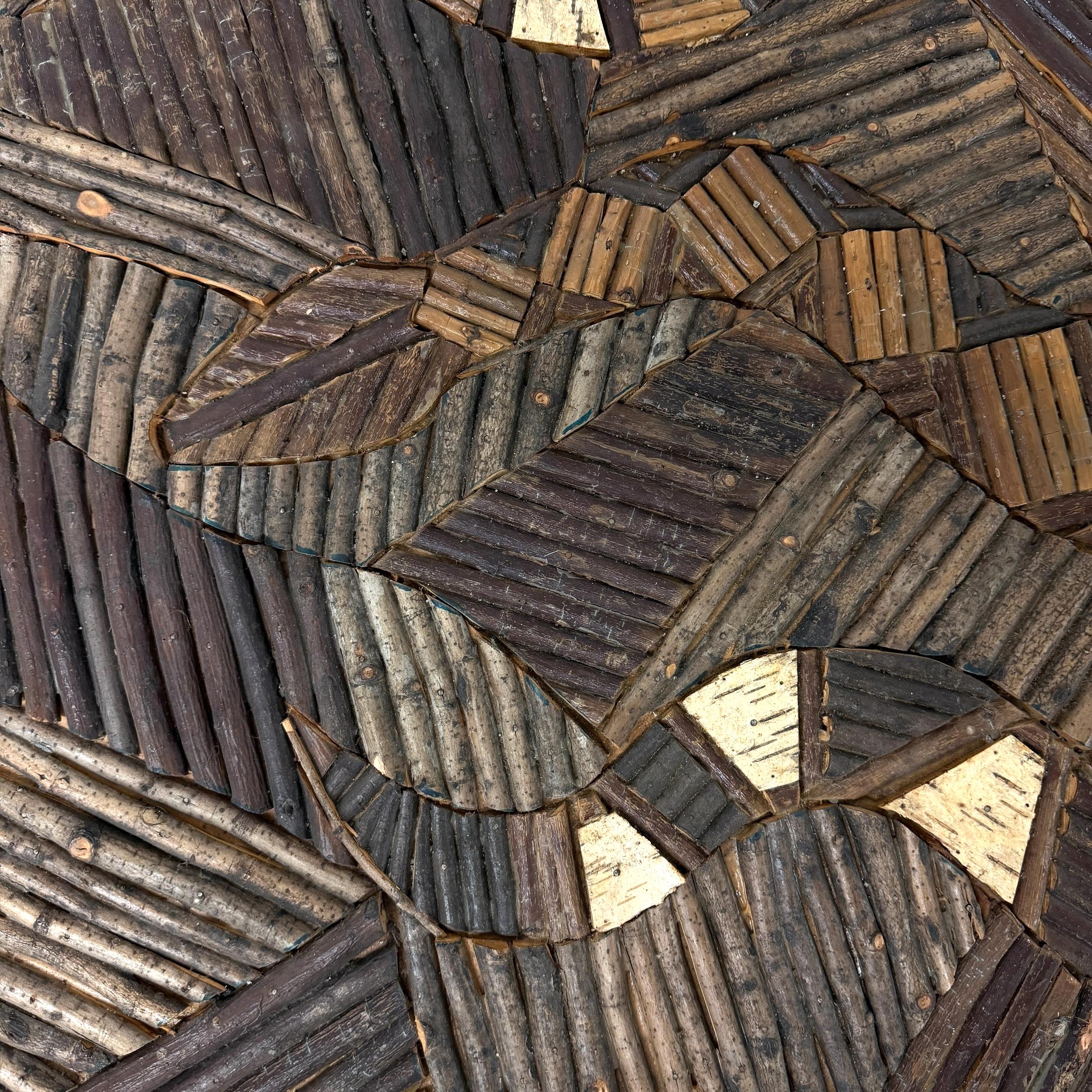 Table à serpent en bois de rameaux et bois de racines incrusté d'art populaire américain en vente 3