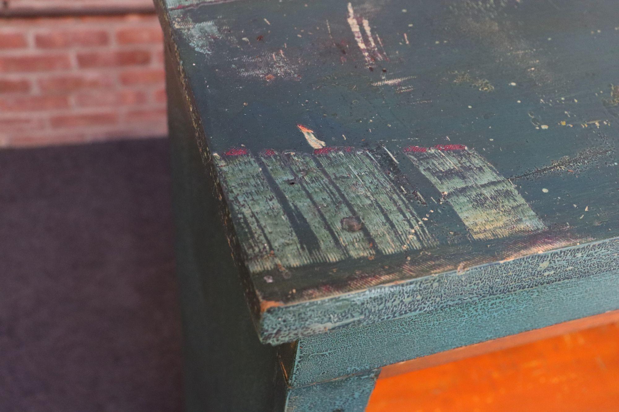 American Folk Art Painted Pine Teal Bookcase on Casters with Removable Shelves For Sale 14