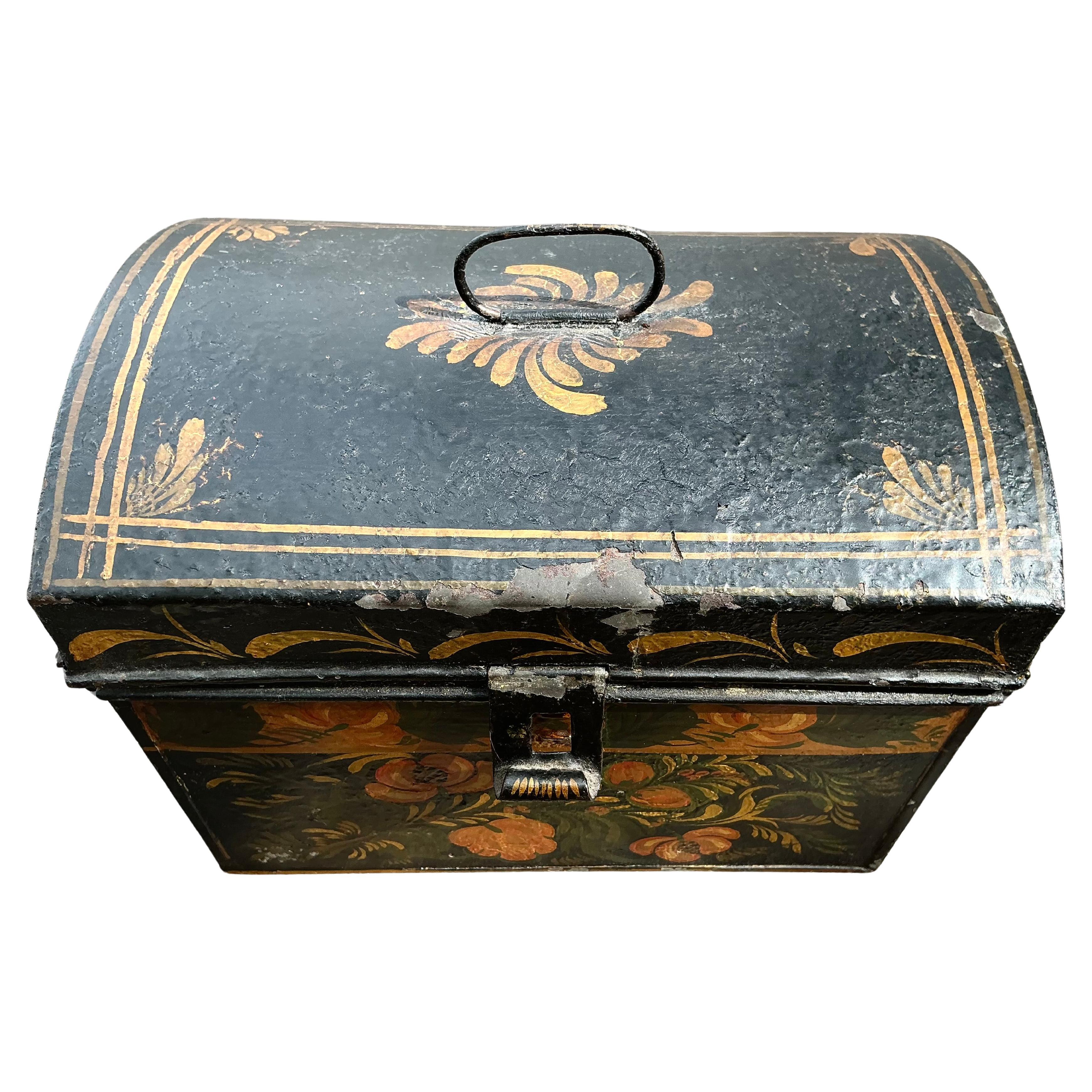 American Folk Art Painted Toleware Tin Box For Sale 1