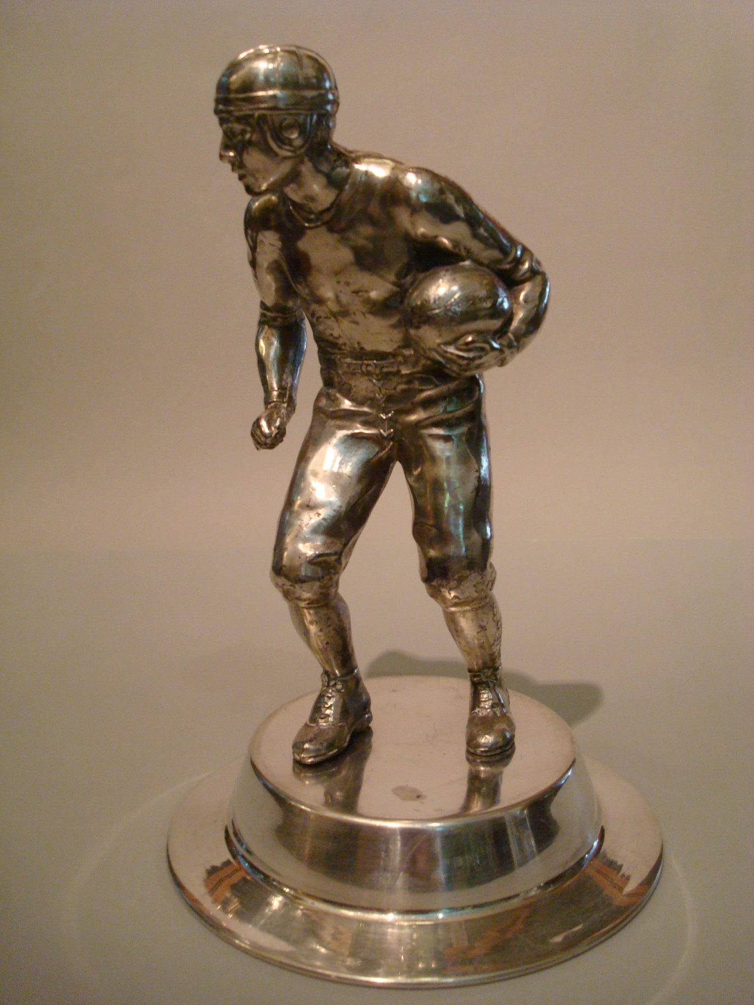 American Football Sculpture/Trophy, Desk Piece, Silvered Metal, 1930s In Good Condition In Buenos Aires, Olivos