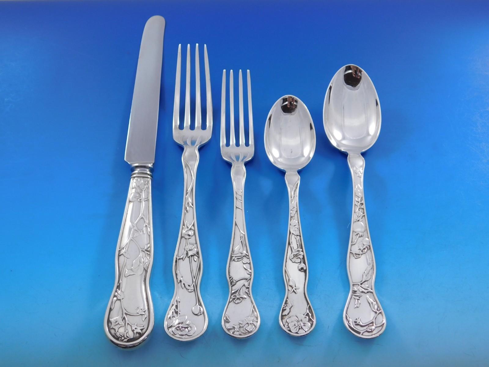 Scarce dinner size multi-motif 