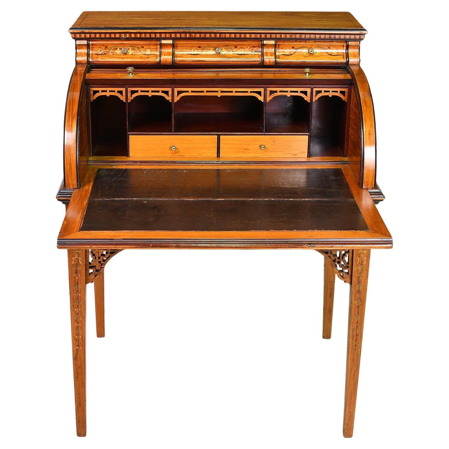 Hand-Crafted American Gilded Age Hepplewhite-Style Writing Desk in Satinwood w/ Marquetry For Sale