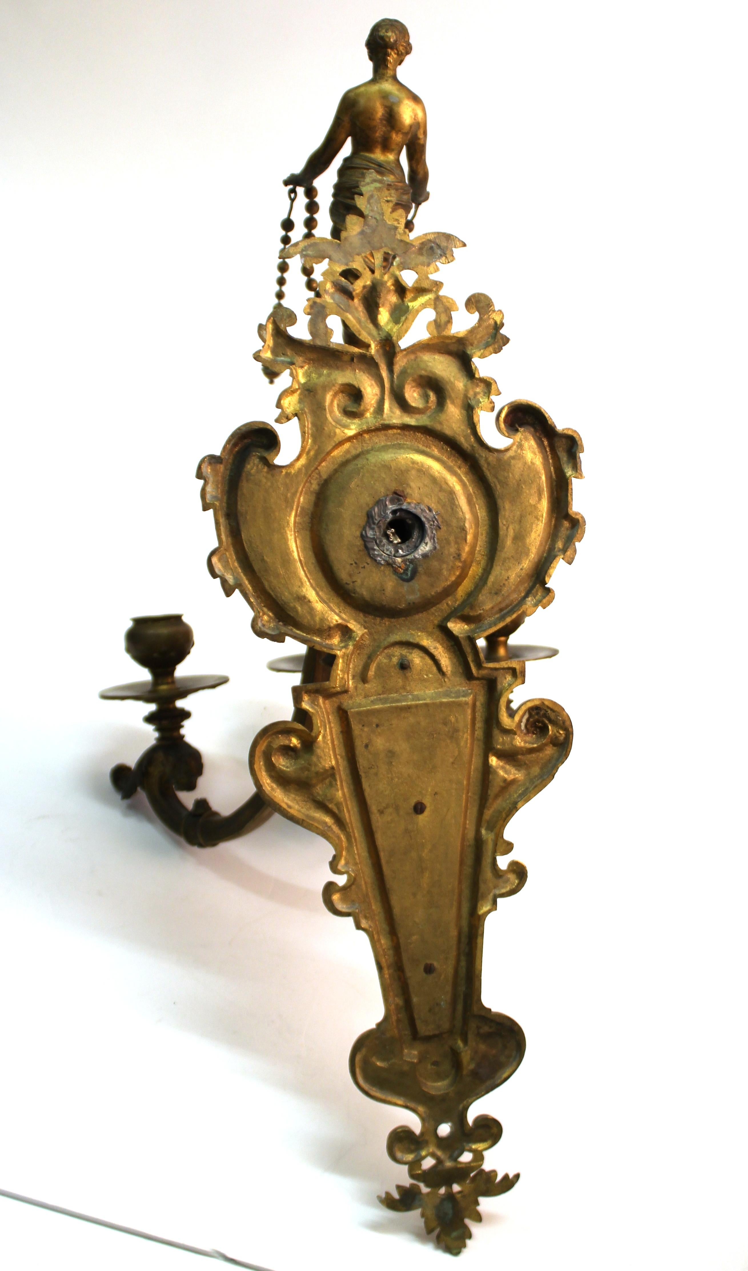 American Gilded Age Neoclassical Style Candelabra Sconces in Gilt Bronze 13