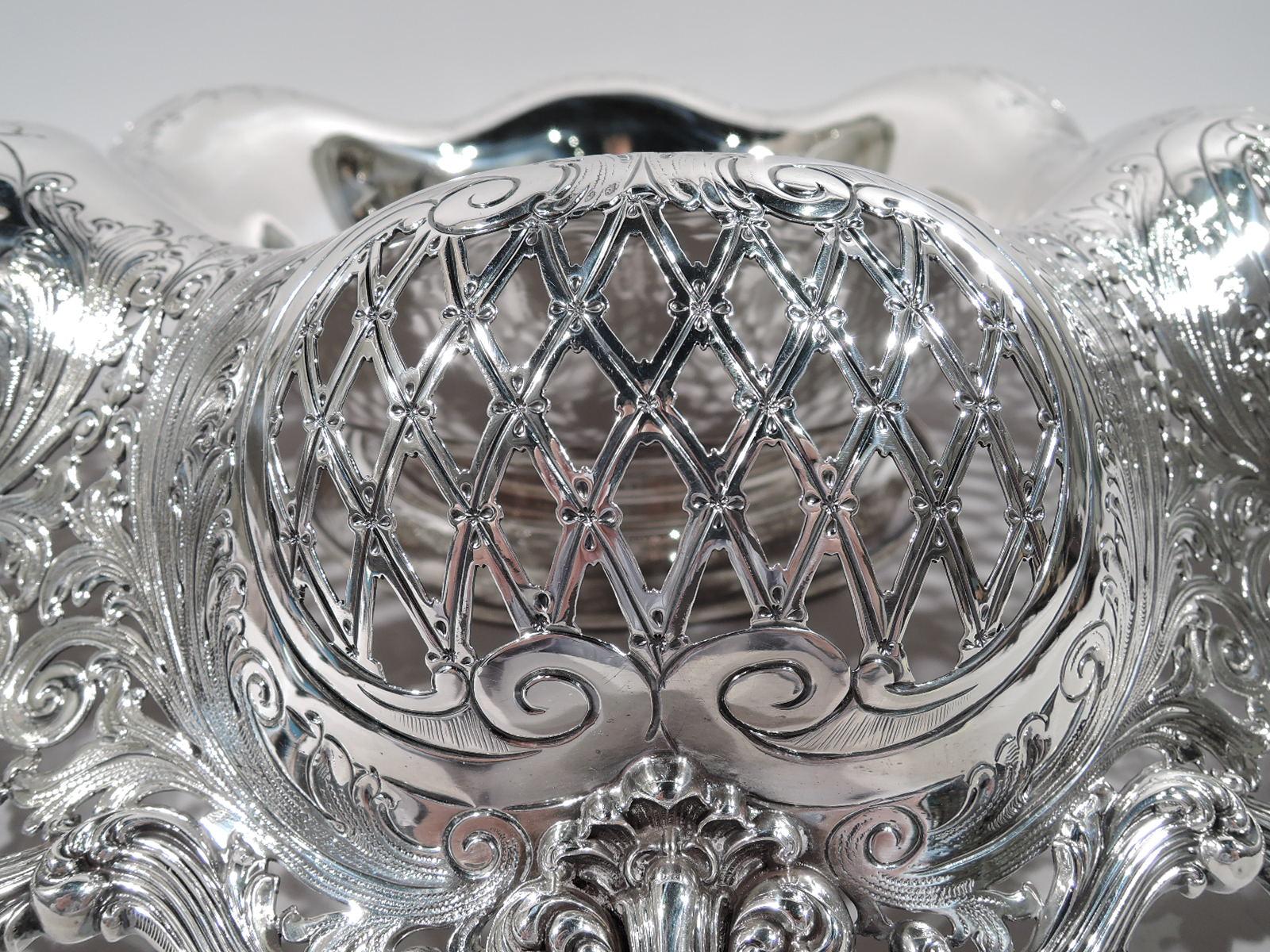 American Gilded Age Sterling Silver Centerpiece Bowl by Redlich In Excellent Condition In New York, NY