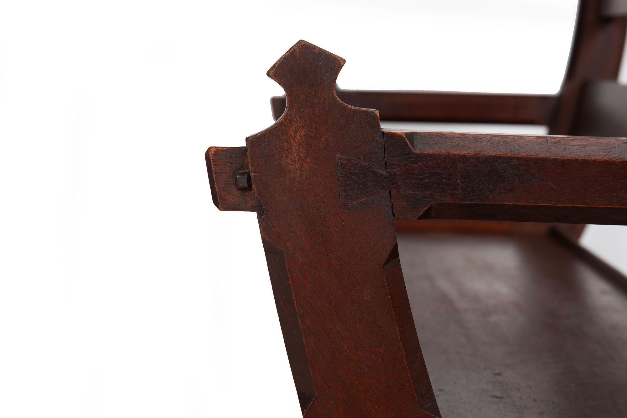 American Gothic Revival Walnut Hall Bench Settle ca. 1890 For Sale 2