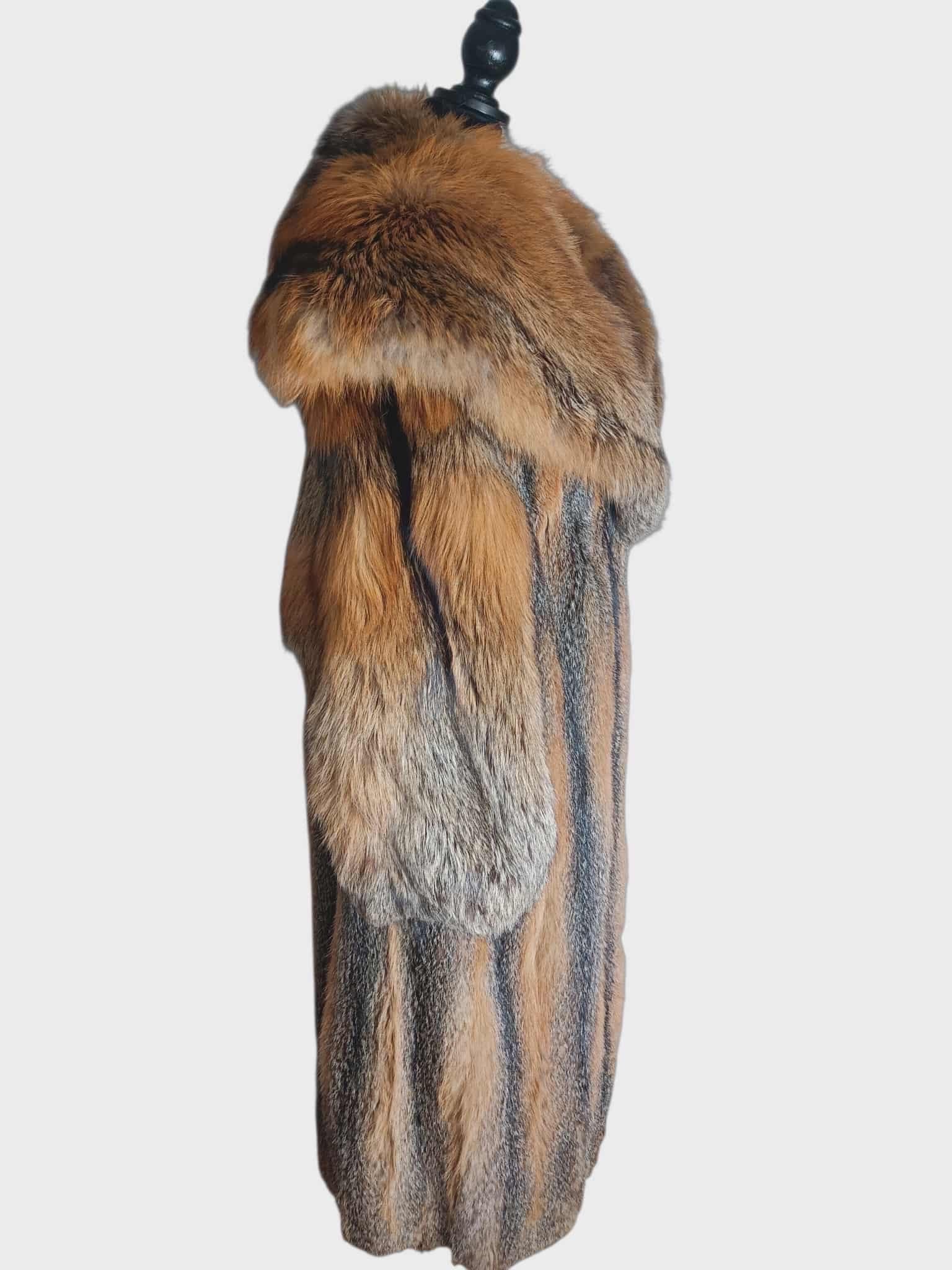 Brand new American gray fox fur coat size 14-18 L For Sale 9