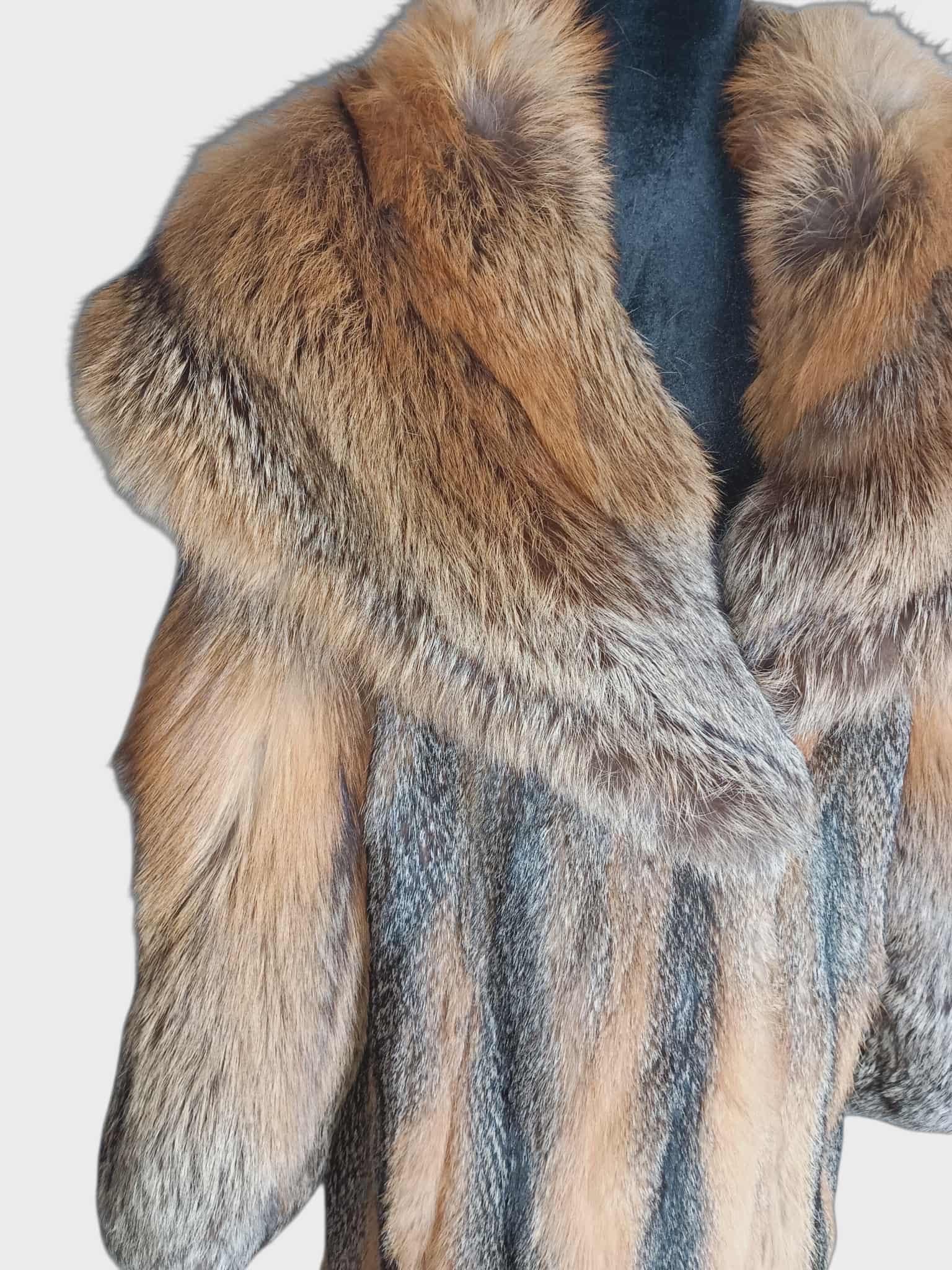 Brand new American gray fox fur coat size 14-18 L For Sale 3