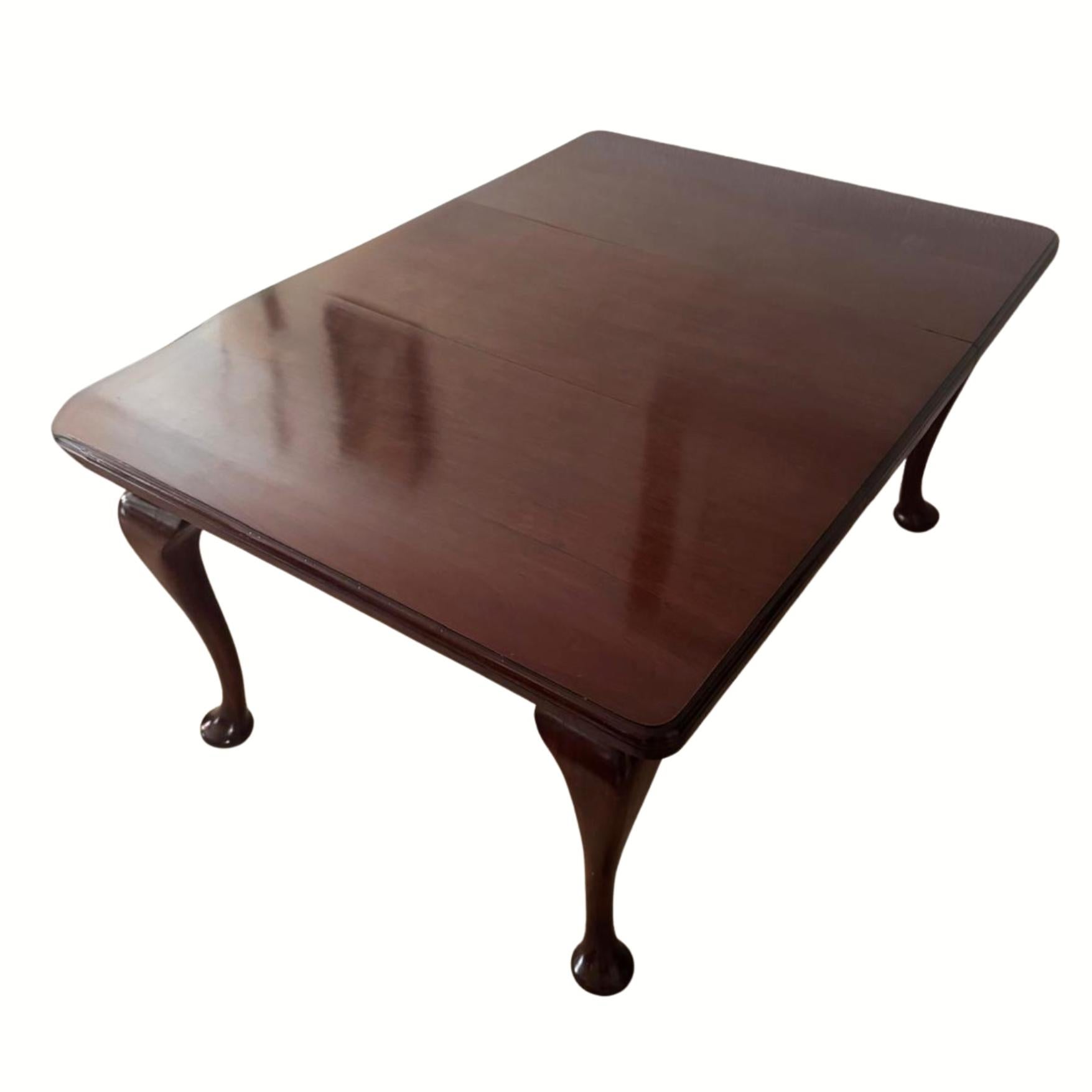 American Hand-Cranked Dining Table by J & JW Meeks, New York In Good Condition For Sale In Valladolid, ES