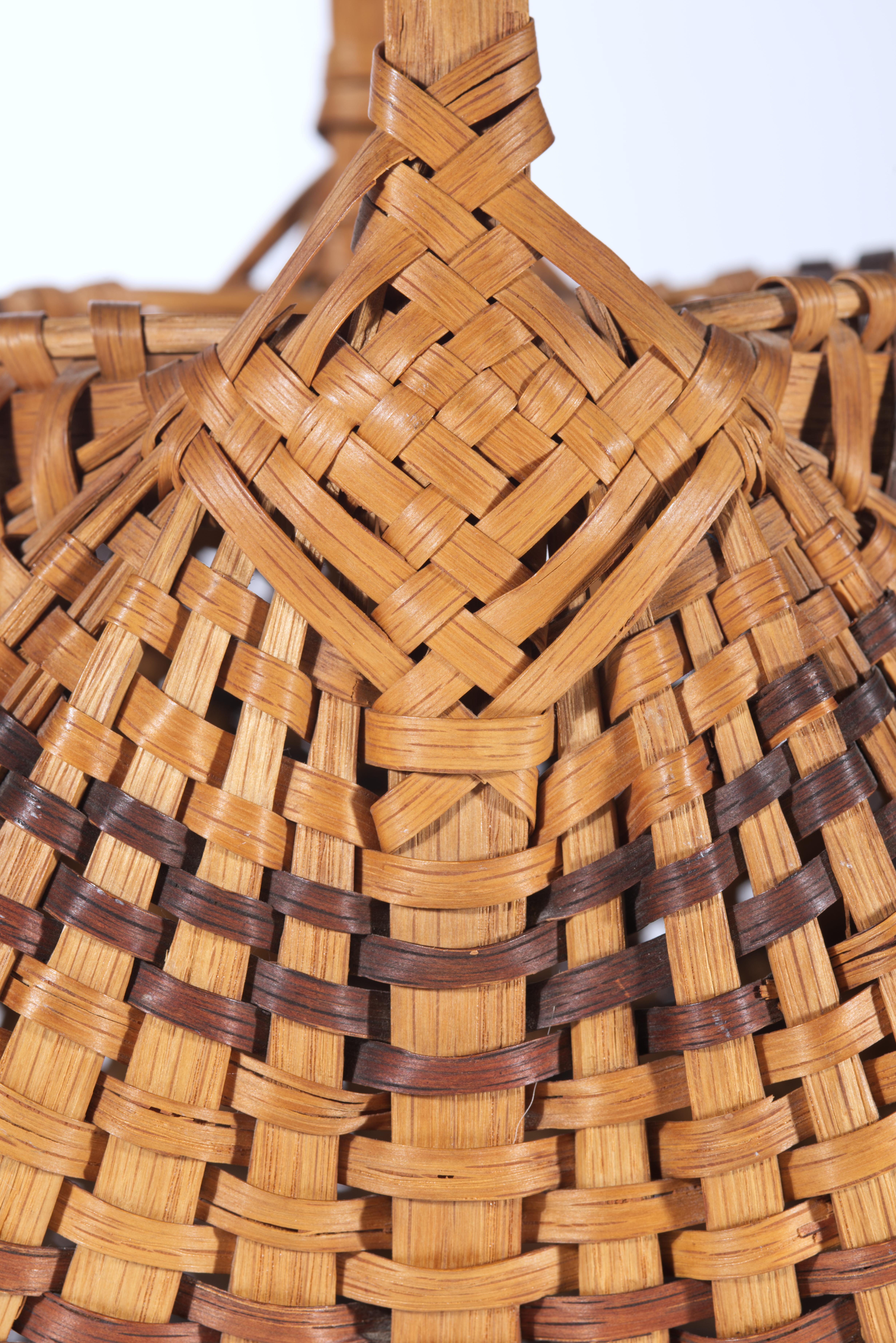 20th Century American Hand Woven Splint Wicker Gathering Buttocks Basket For Sale