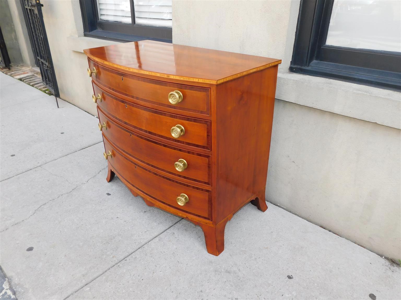 Hand-Carved American Hepplewhite Cherry Satinwood Inlay Bow Front Chest on Splayed Feet 1810 For Sale