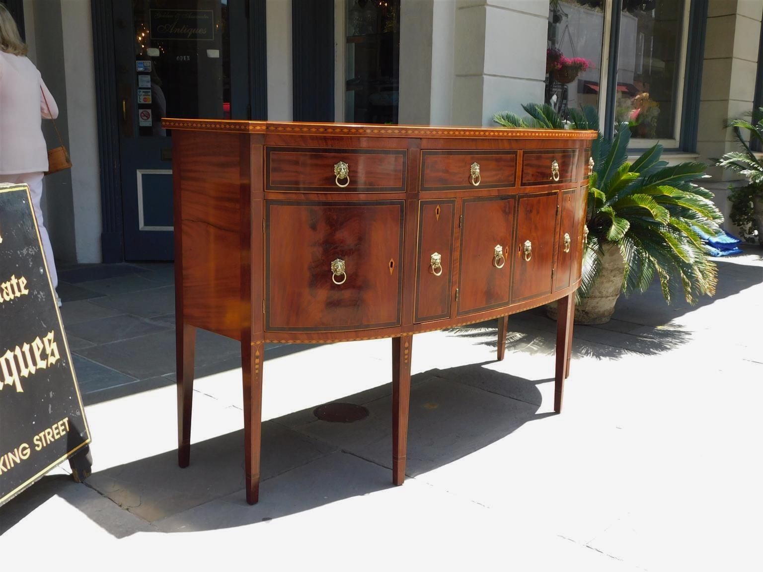 Hand-Carved American Hepplewhite Mahogany Bow Front Satinwood Inlaid Sideboard, Circa 1780 For Sale