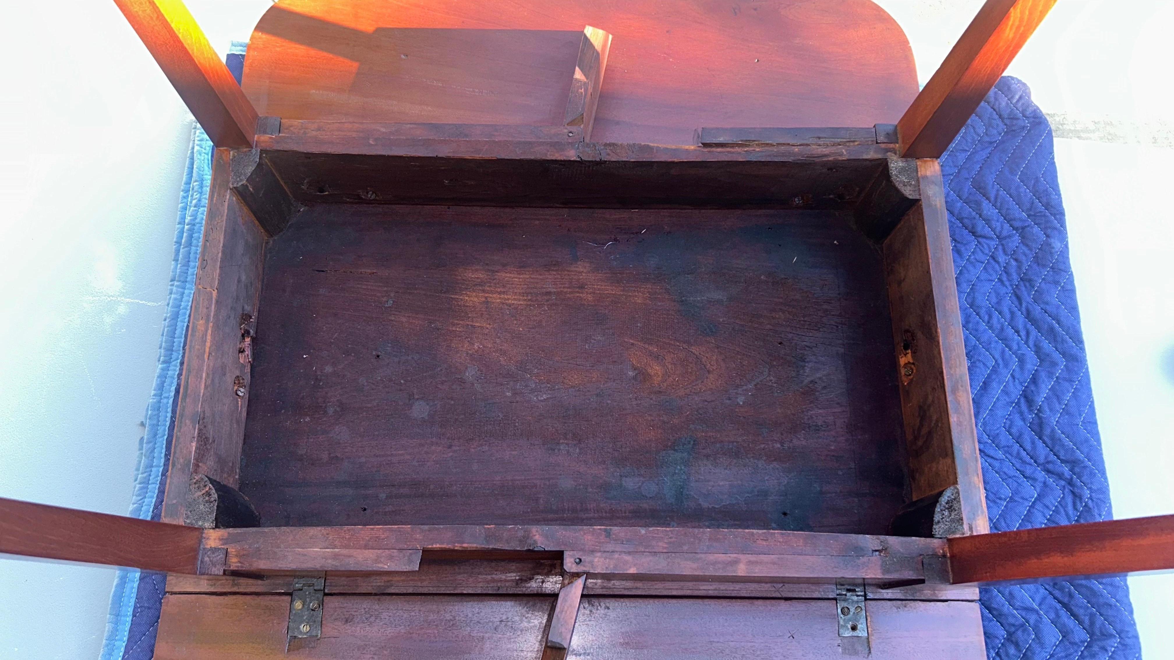 Table Pembroke américaine Hepplewhite en acajou à abattants, vers 1810 en vente 6