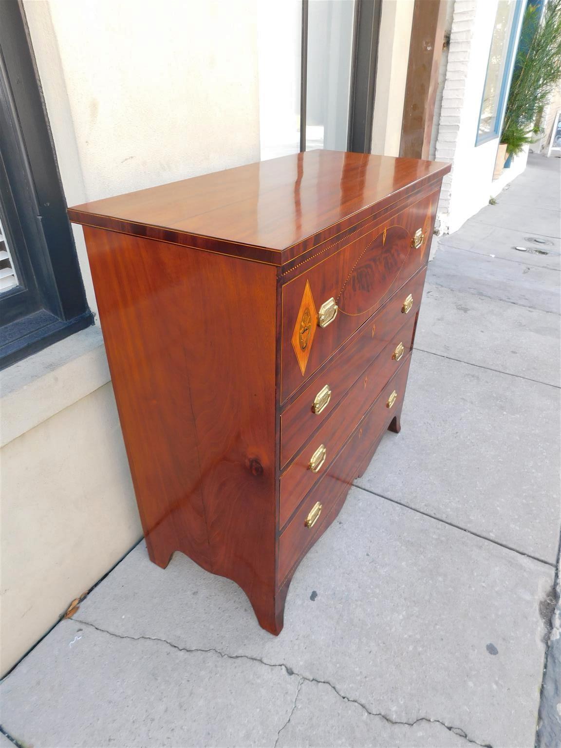 American Hepplewhite Mahogany Inlaid Chest of Drawers w/ Orig. Brasses, C. 1800 In Excellent Condition For Sale In Charleston, SC