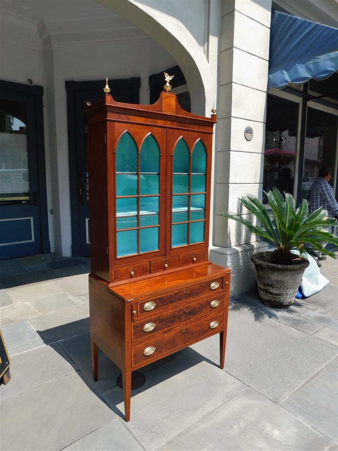 Hand-Carved American Hepplewhite Mahogany Inlaid Fall Front Secretary with Bookcase, C. 1790 For Sale