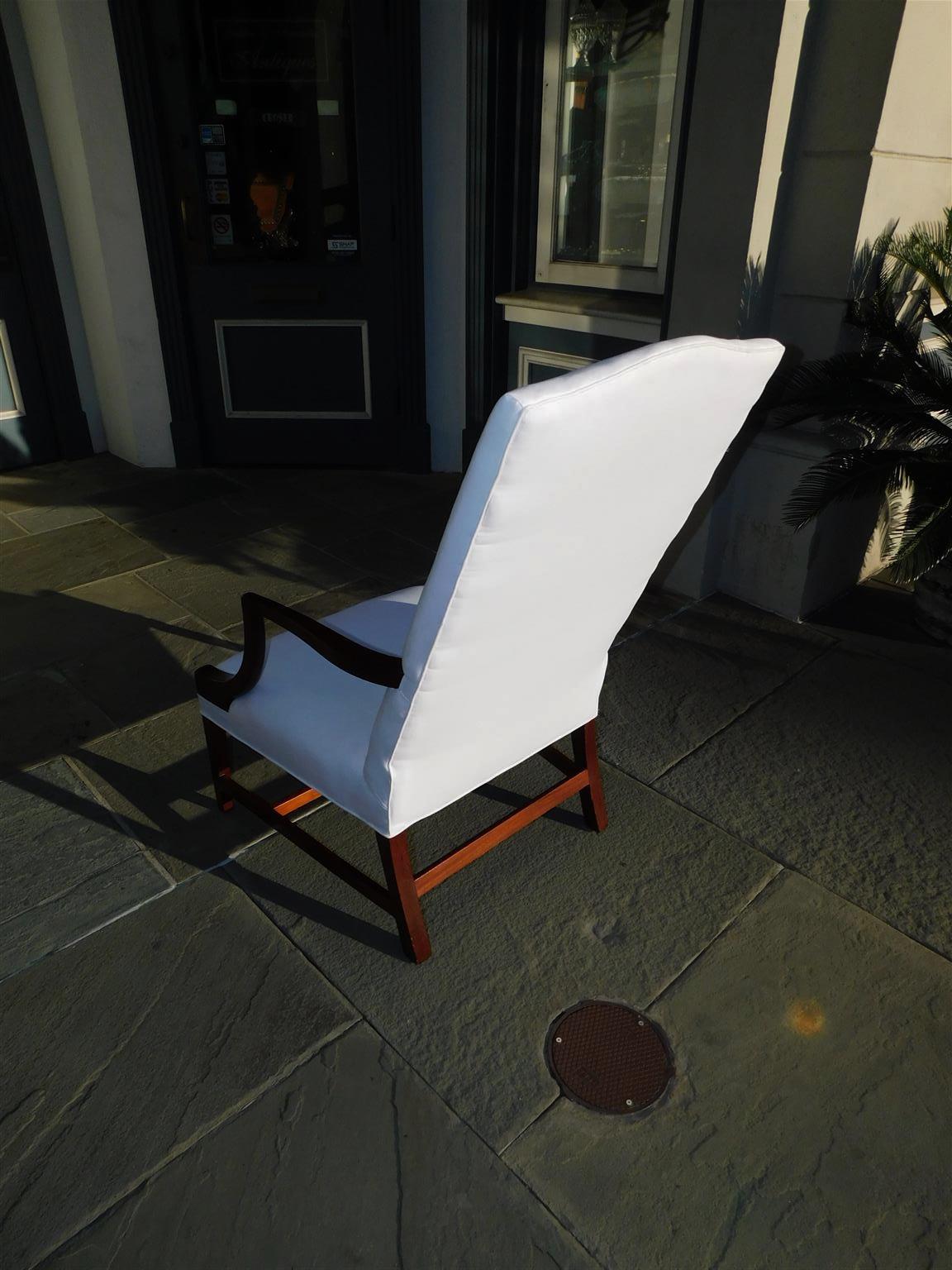Fauteuil Martha Washington en acajou incrusté Hepplewhite, datant d'environ 1790 en vente 8