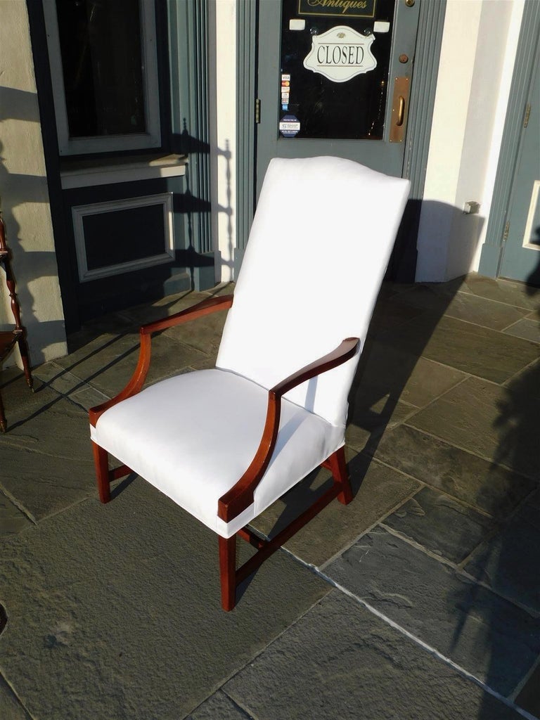 American Hepplewhite Mahogany Inlaid Martha Washington Arm Chair, Circa 1790 In Excellent Condition For Sale In Charleston, SC
