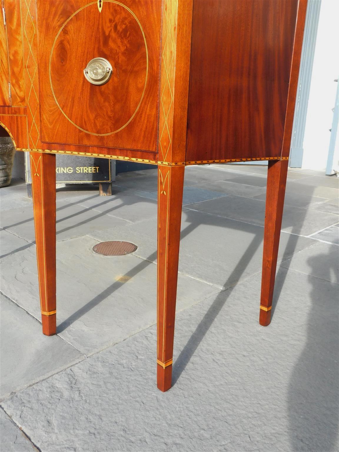 Brass American Hepplewhite Mahogany Serpentine Satinwood Inlaid Sideboard, NY C. 1780 For Sale