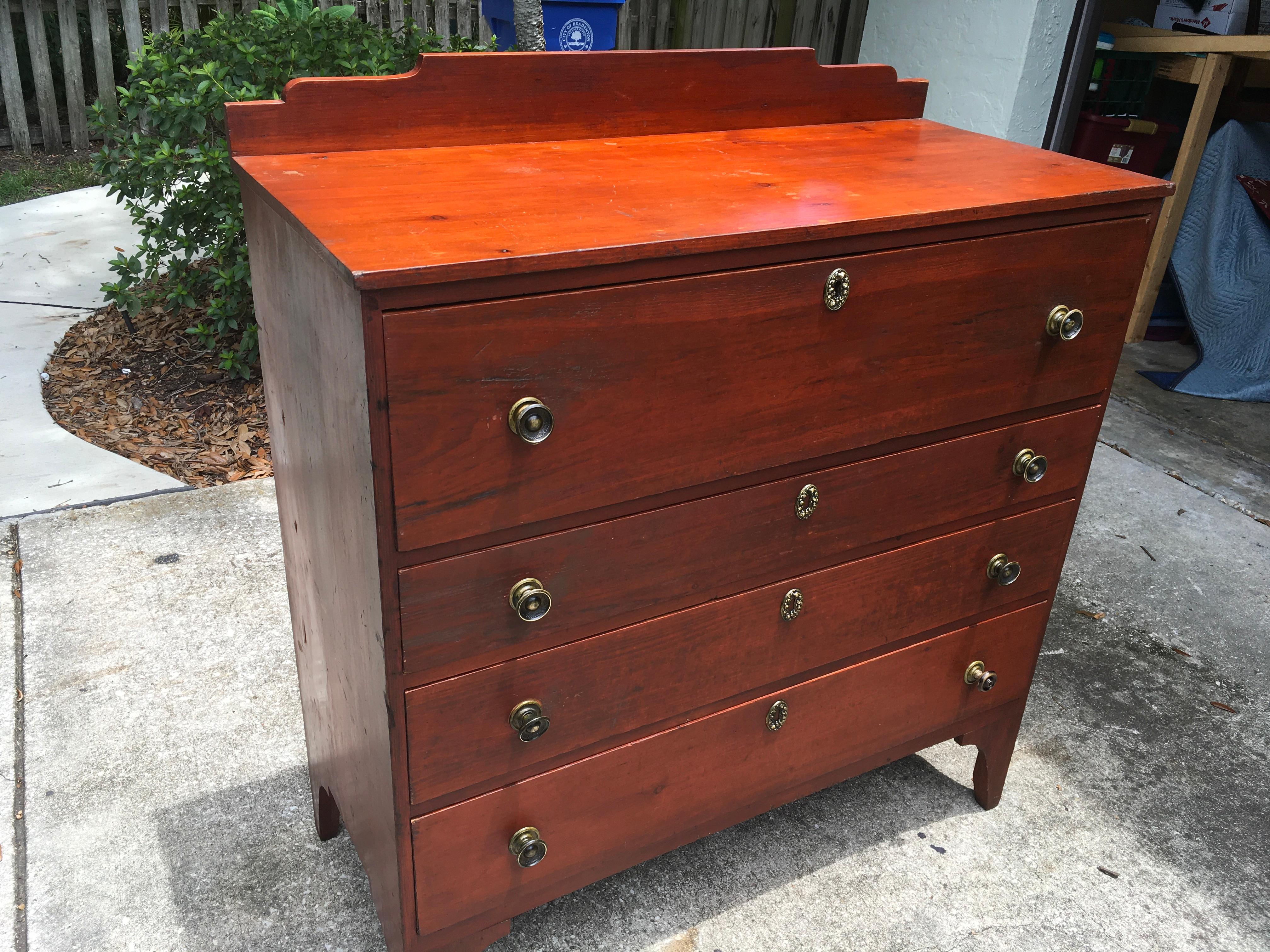 American Hepplewhite Grain Painted Chest For Sale 9