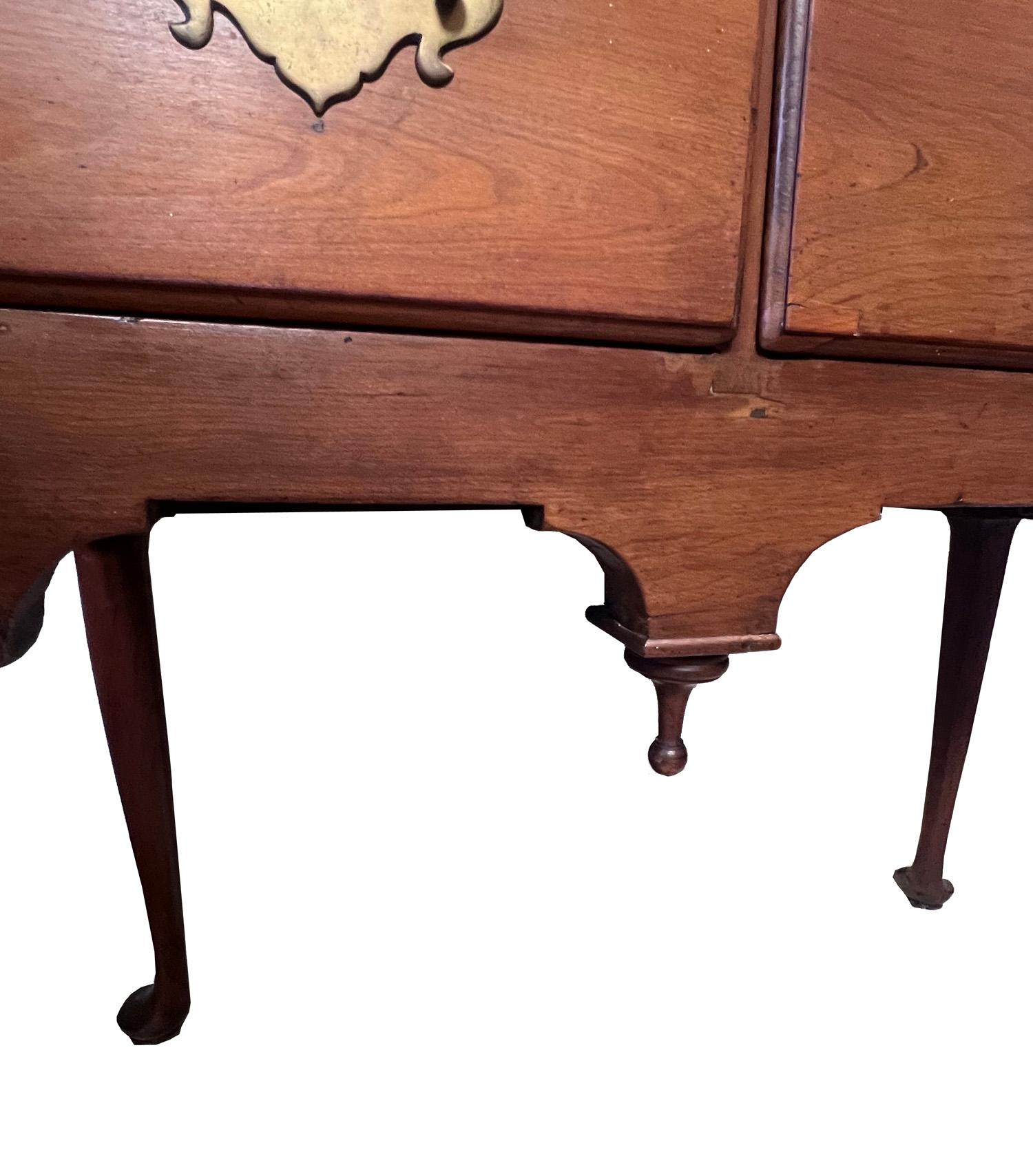 Cassettiera Highboy americana In condizioni buone in vendita a Sag Harbor, NY