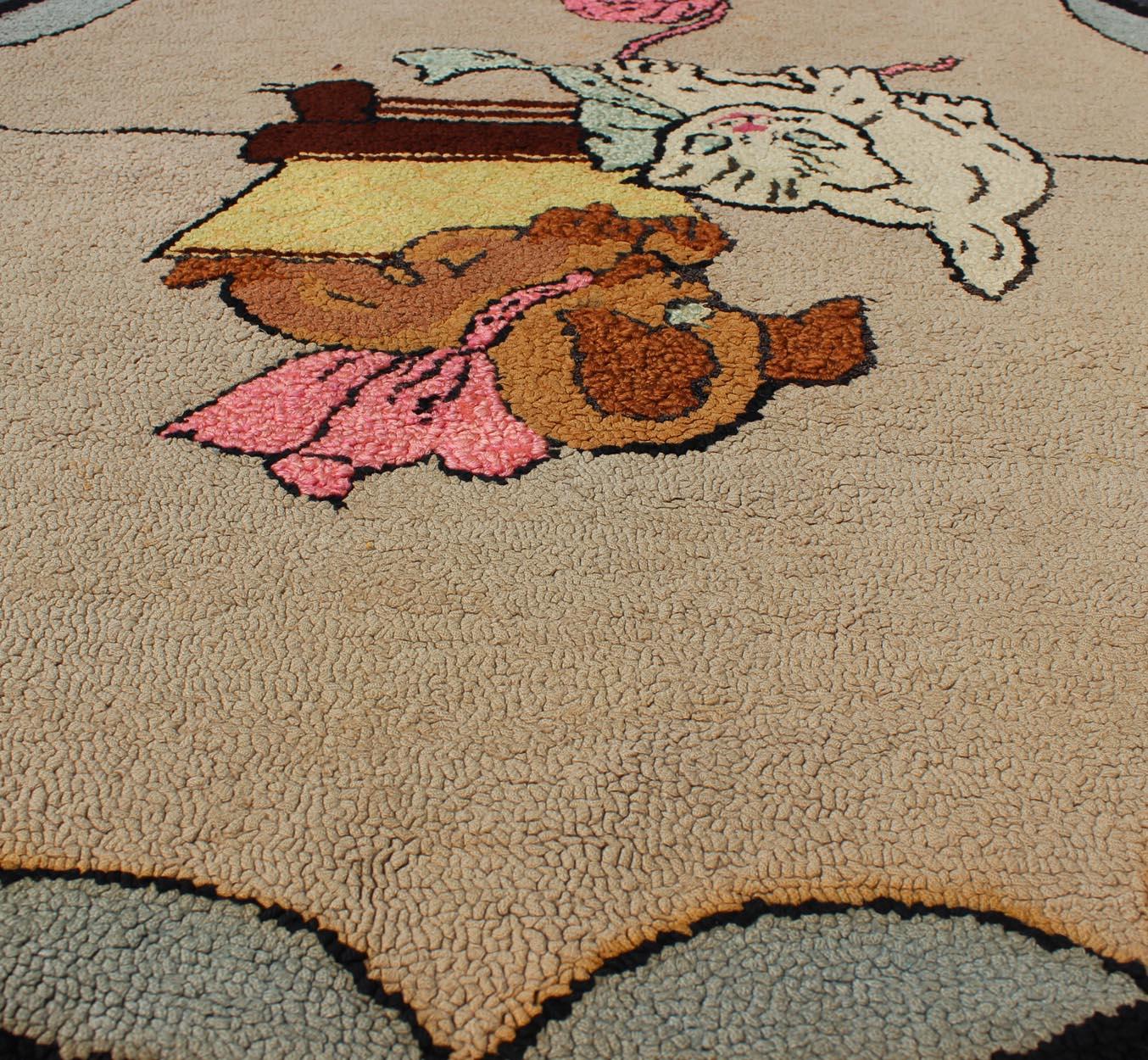 20th Century American Hooked Circular Rug with a Cat and Dog For Sale