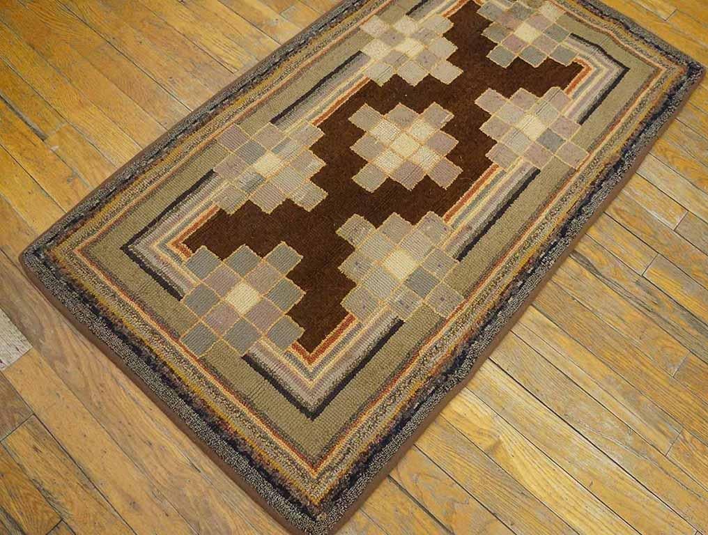Hand-Knotted Antique American Hooked Rug 2' 3'' x 3' 10'' For Sale