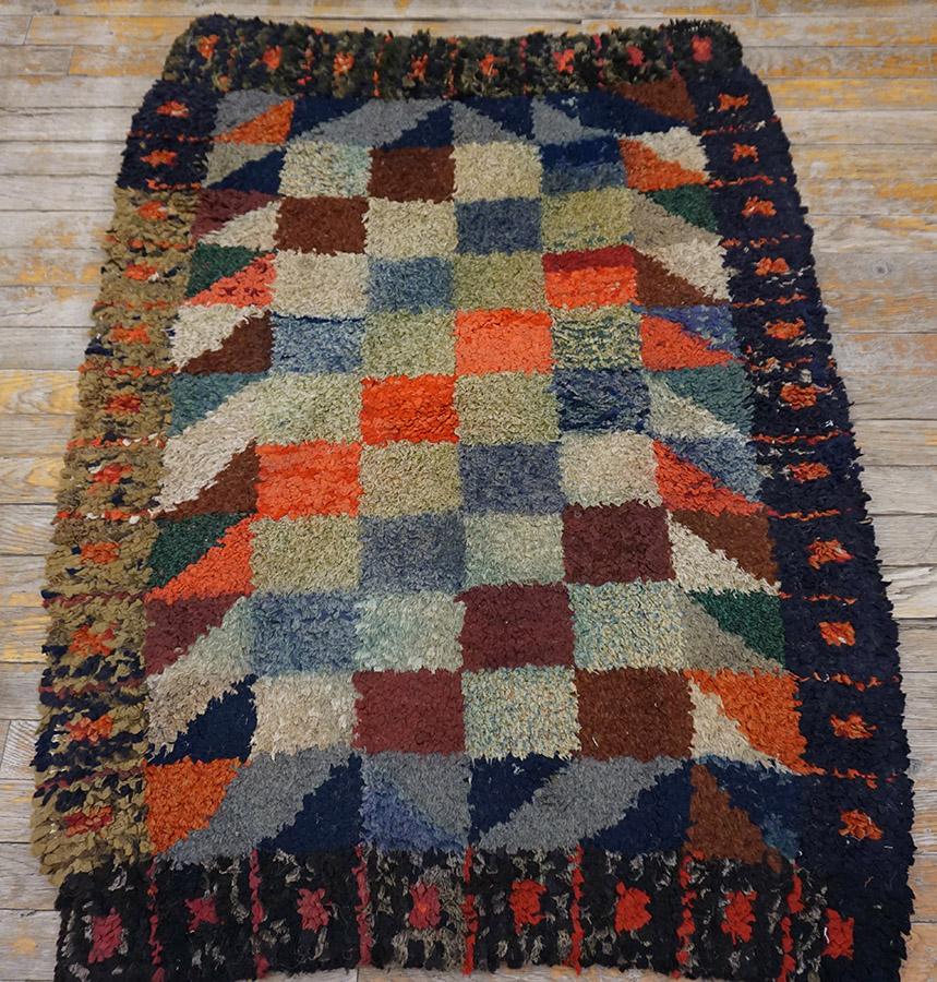 American Hooked rug, Size: 2'10