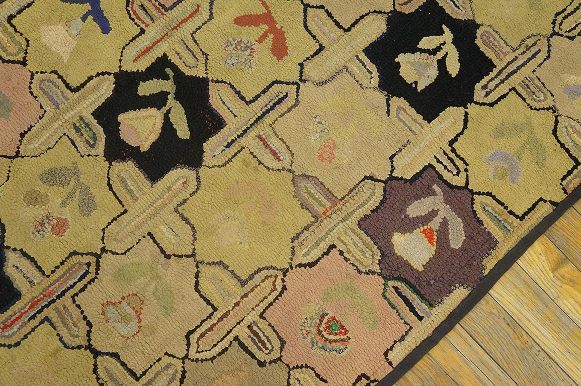 Wool Early 20th Century American Hooked Rug ( 2'5