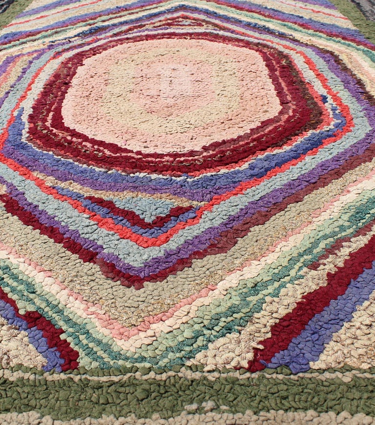 American Hooked Rug For Sale at 1stdibs